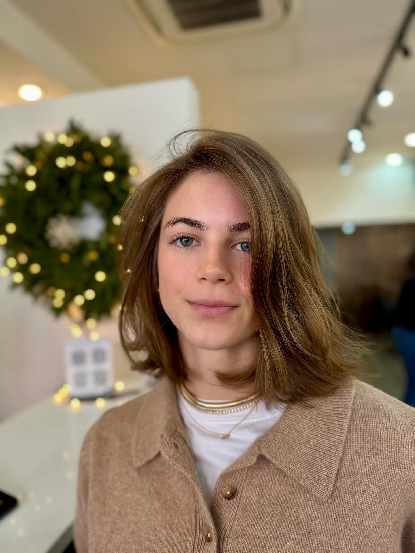 matono salon
28 West 8th Street, New York, NY