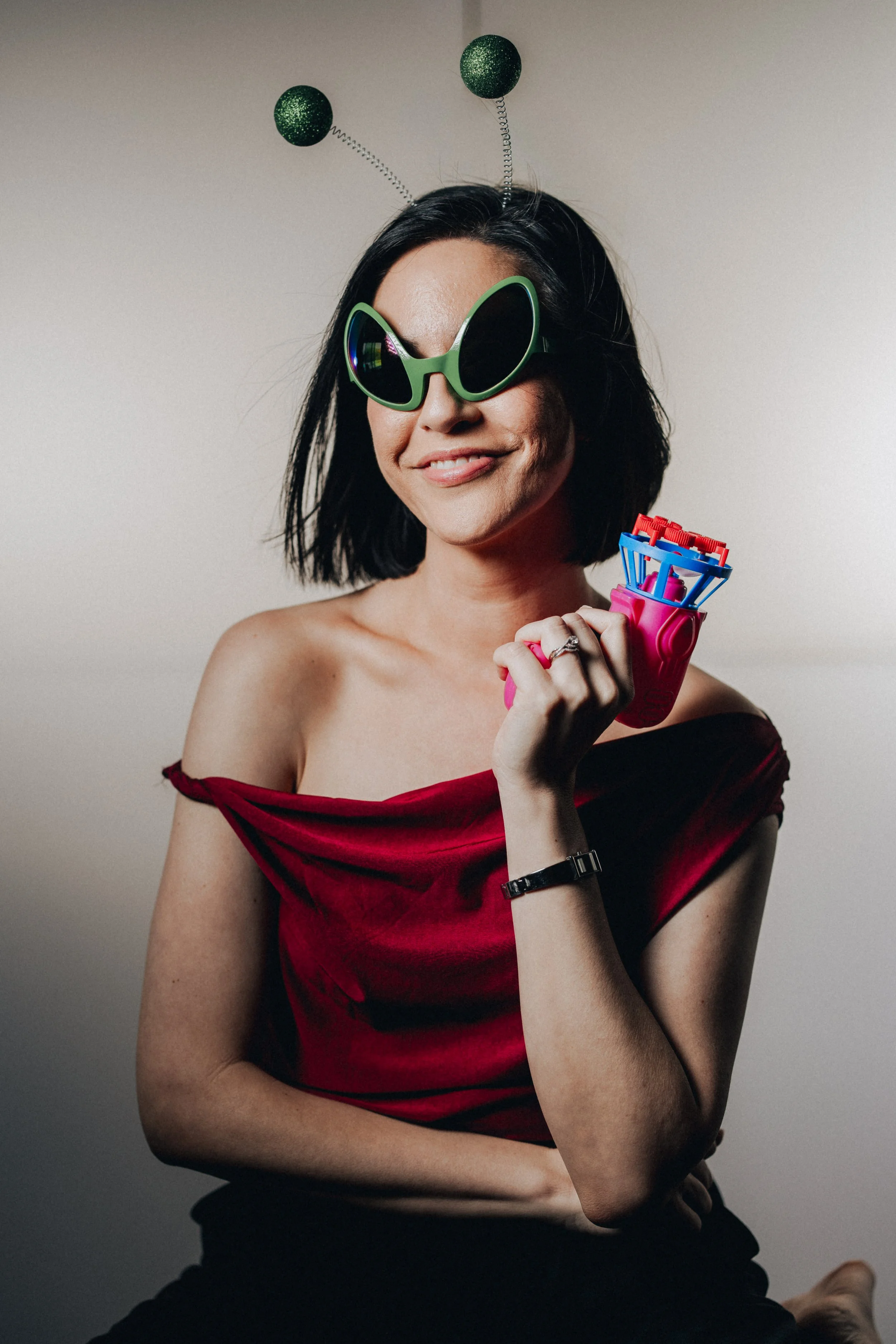 Vickie Lan - alien sunglasses and bubble gun