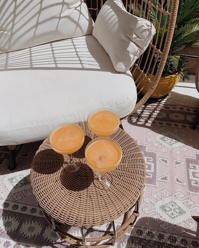 Not mad about this situation ⭐️ #summer #cocktails