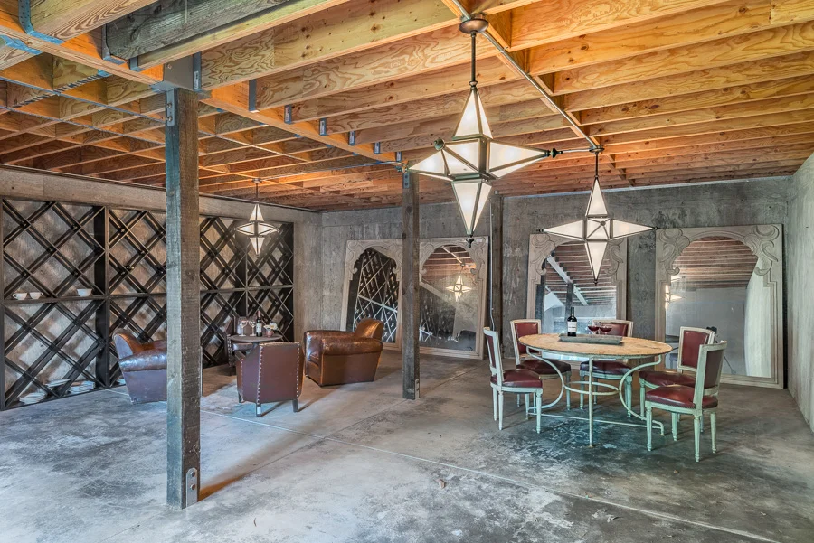 1230 Craig Ave II-113-HDR.jpg