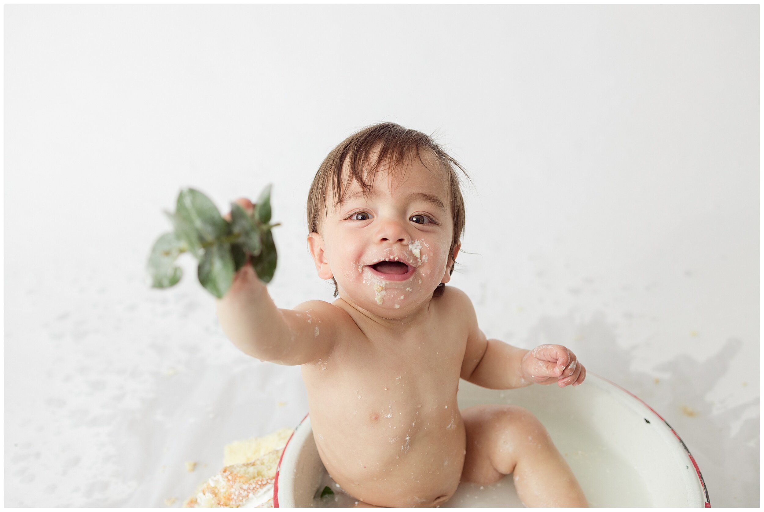 California Cake Smash & Milk Bath Session_0008.jpg