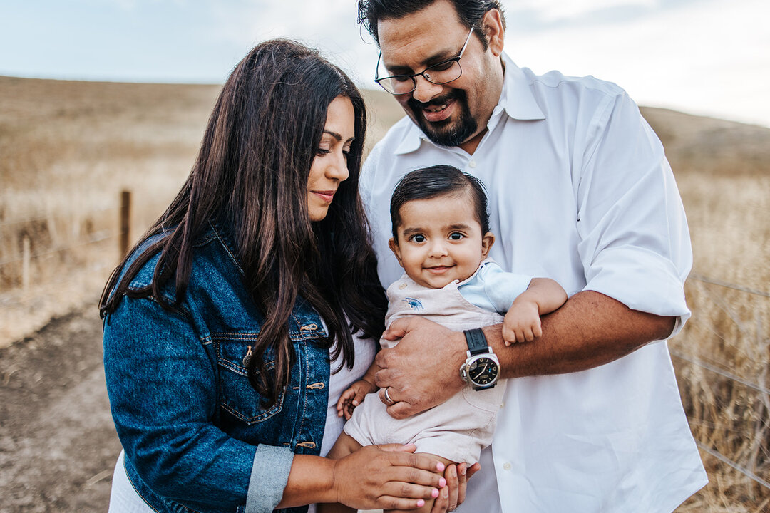 Choosing a photographer is a big decision. ​​​​​​​​
​​​​​​​​
You are about to invest in portraits that will stop time with your family; and not only that, they will be something for you to share, hang and love for years to come 💕​​​​​​​​
​​​​​​​​
I 