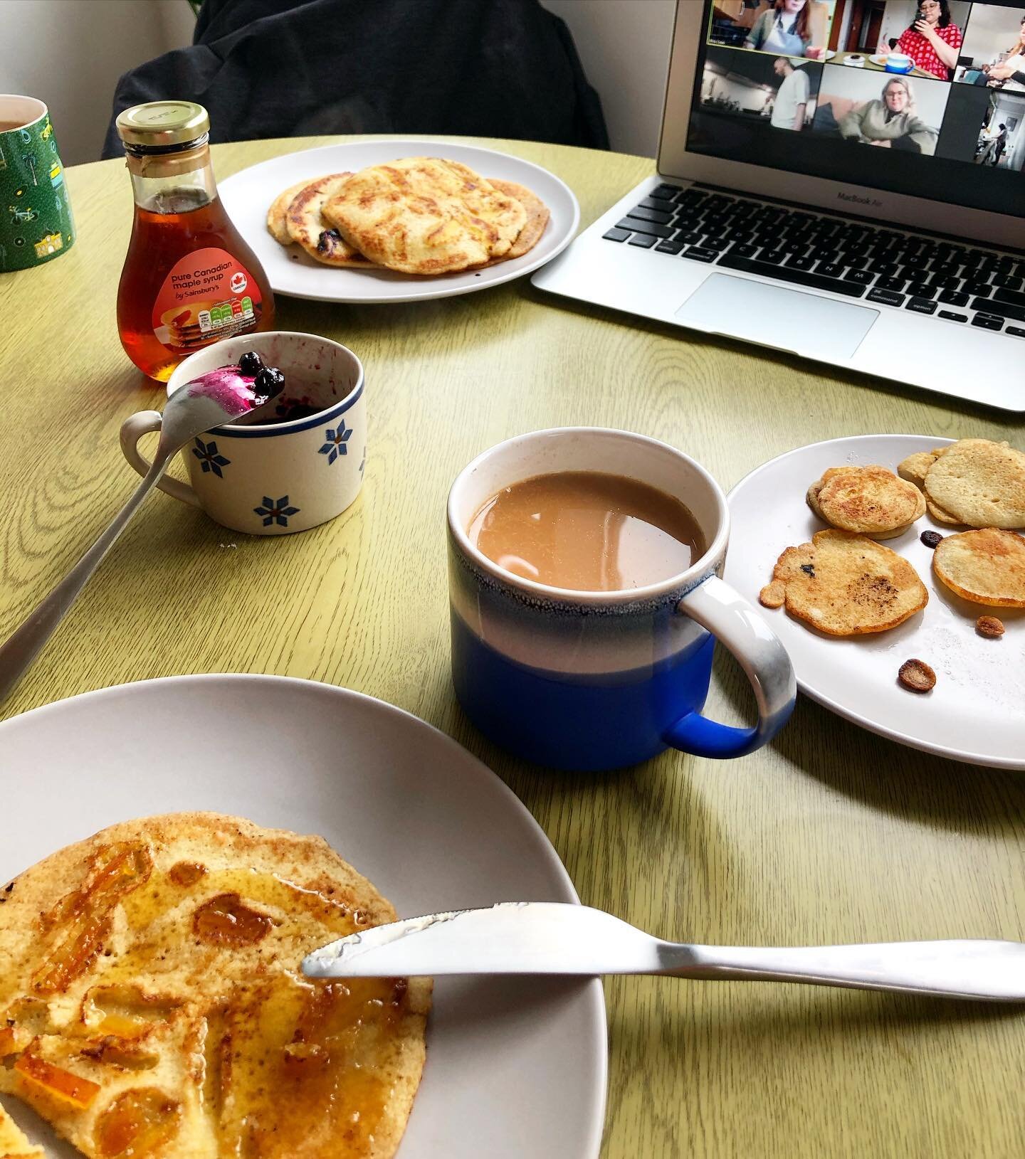 Last week in Cook Club we came together to make pancakes and chat about our memories of home cooking, pancake combos and time spent with family over food. I experimented by adding a dollop of marmalade to my batter to make zesty orange pancakes 🥞 

