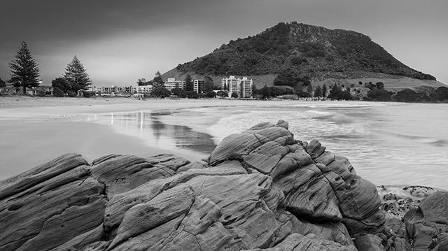 Shot at sunrise. The weather was wet and grey, but the shot still came out nice in Black&amp;White 😊
-
-
#nz #newzealand #landscapephotography  #camera #a7iii #earthpix #sonyalphanz #nzmustdo #purenewzealand #newzealandguide #newzealandvacations #de