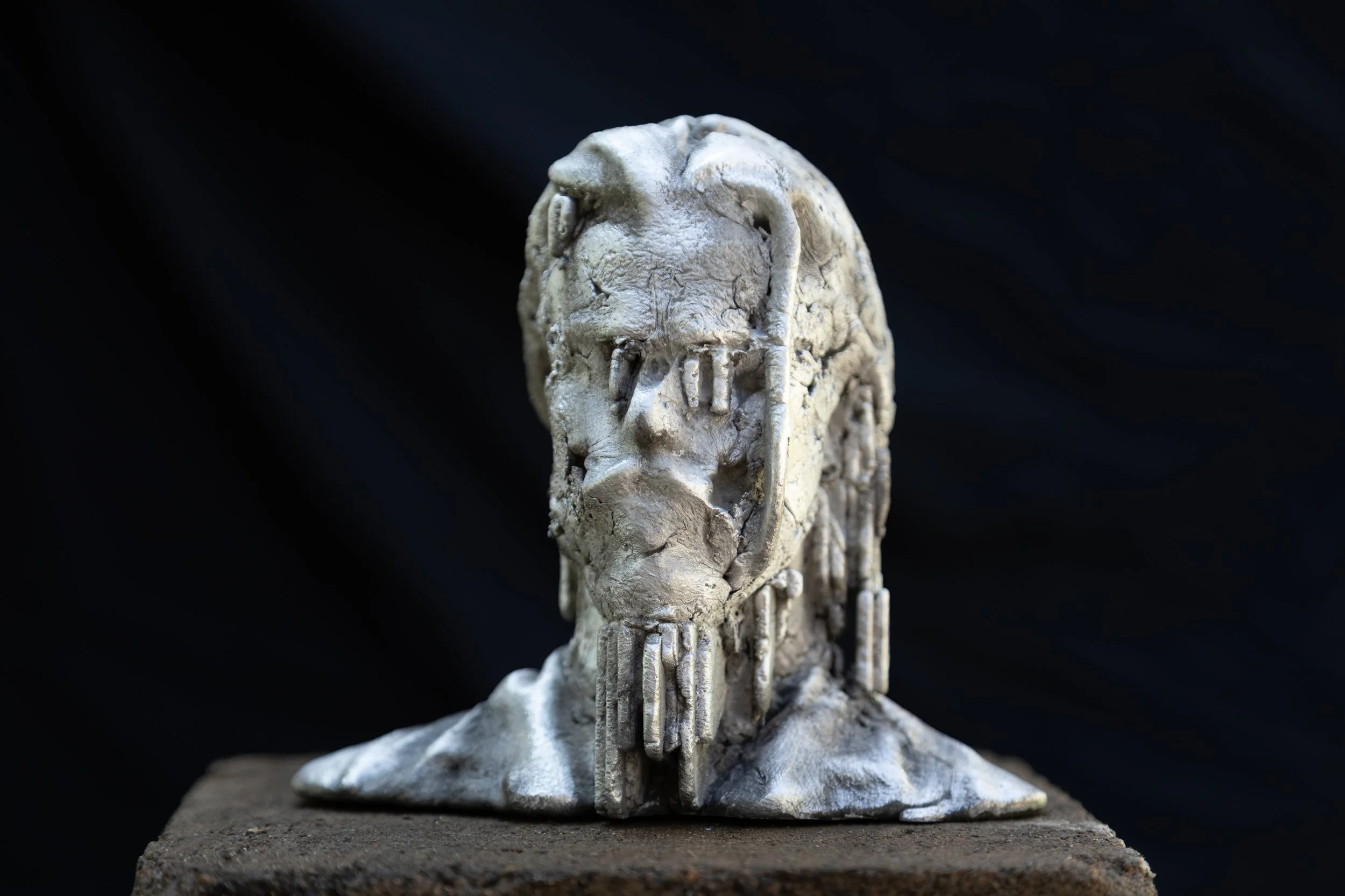  Holding Up | Cast Aluminium (unique) | 2023 