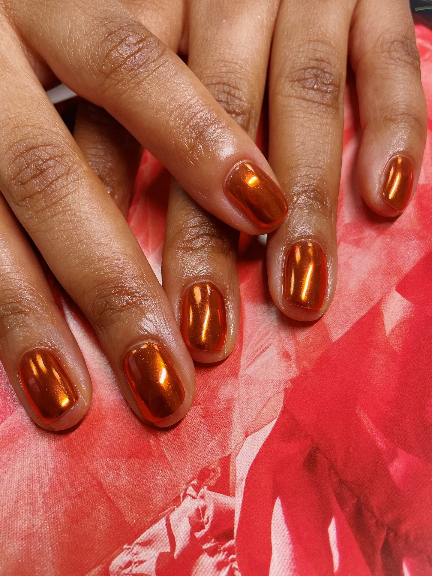 fiery copper ☄️🔥 (with BIAB) 
&zwnj;bronze gel nail art level 

using:

@mybee.tokyo mirror powder in MP005 (head to @west.nail.uk website and use code Jess10 for 10% off!)