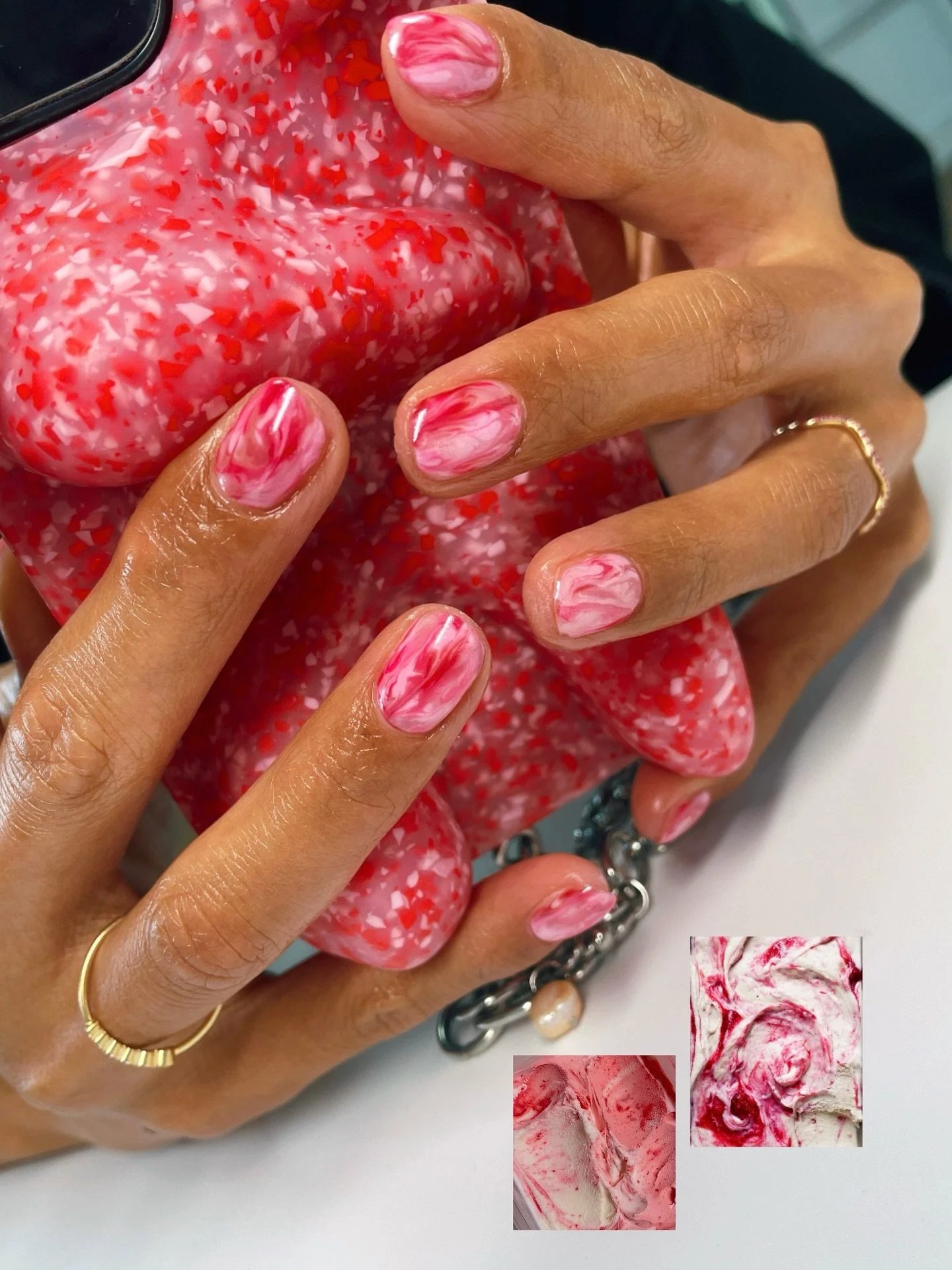 strawberry sundae 🍓🍦
&zwnj;gold gel nail art level + BIAB 

using:

@kokoist_japan @nailthoughts in lipgloss base, overcast, rose red, bubblegum, spritzer 
@the_gelbottle_inc iced chrome pigment 

#madewithkokoist