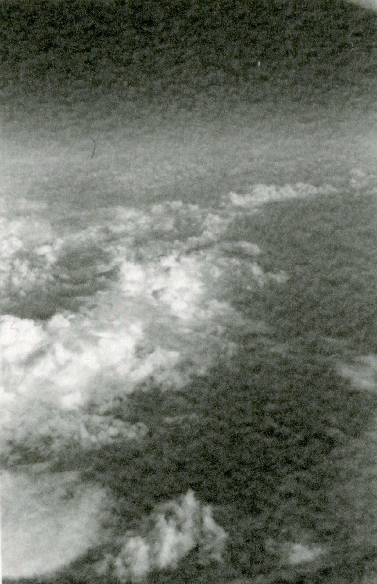clouds on sky001.jpg