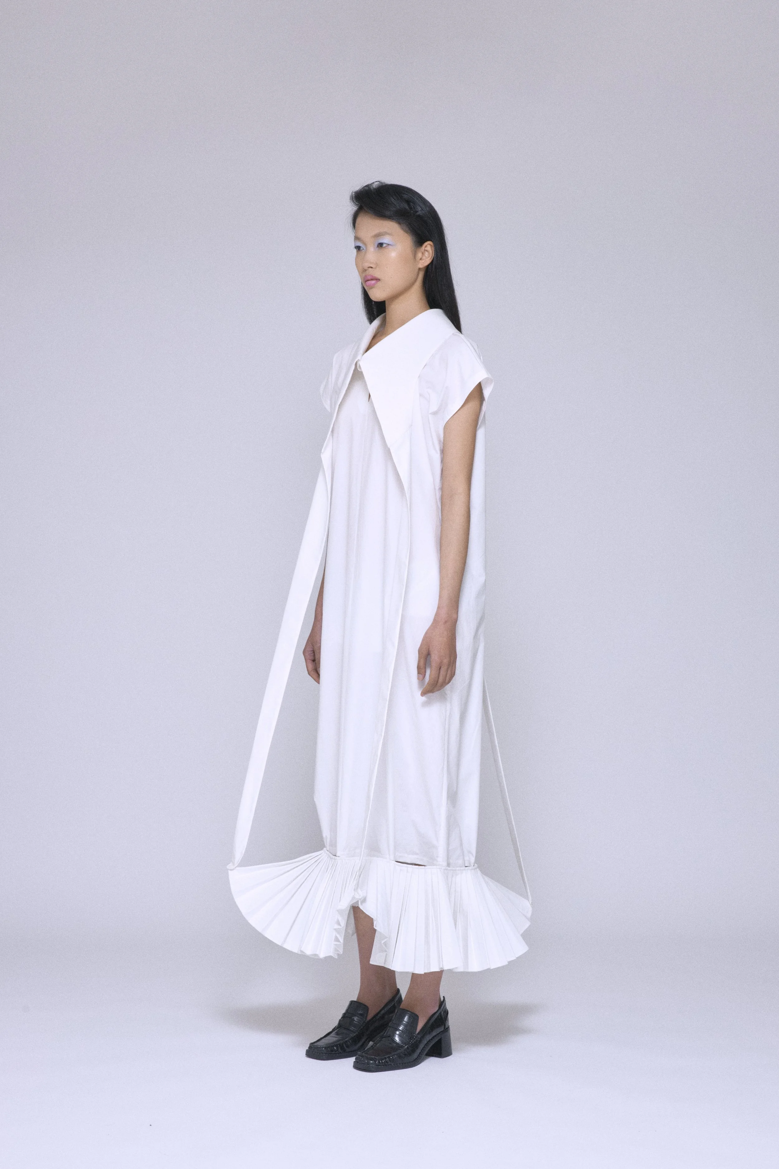2026:27SS_LOOK01.jpg