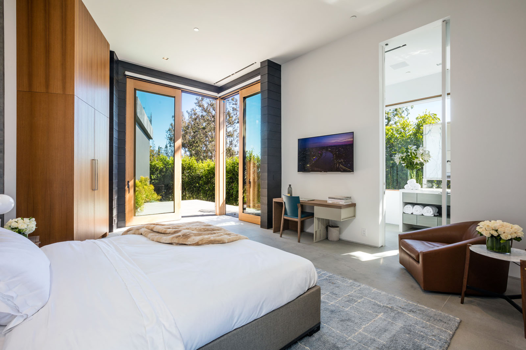 1520GilcrestDrive078.jpg