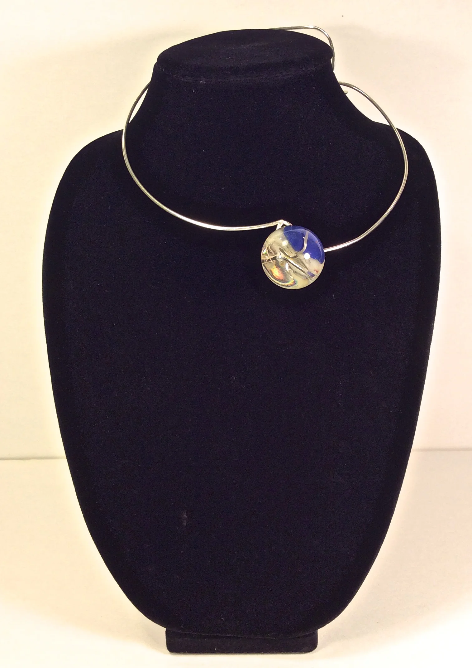 J39 Choker