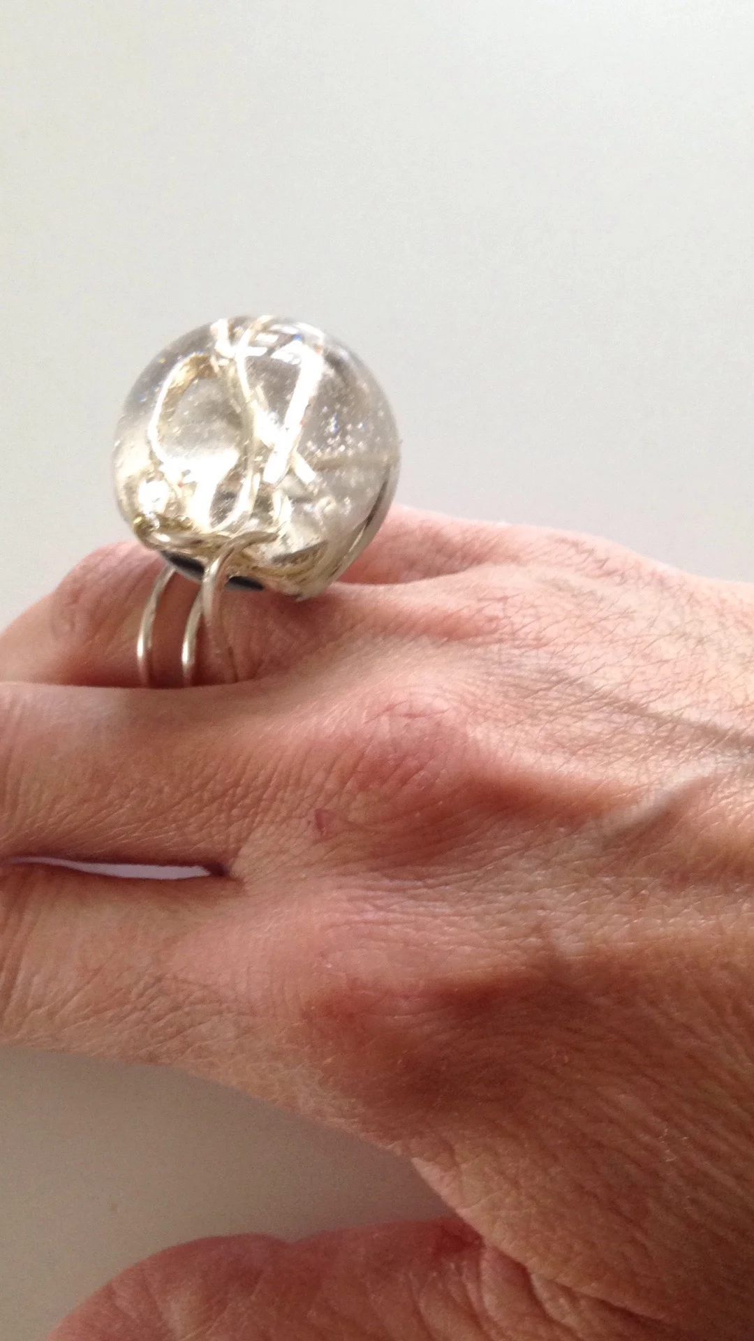 JR33 Globe Silver Ring