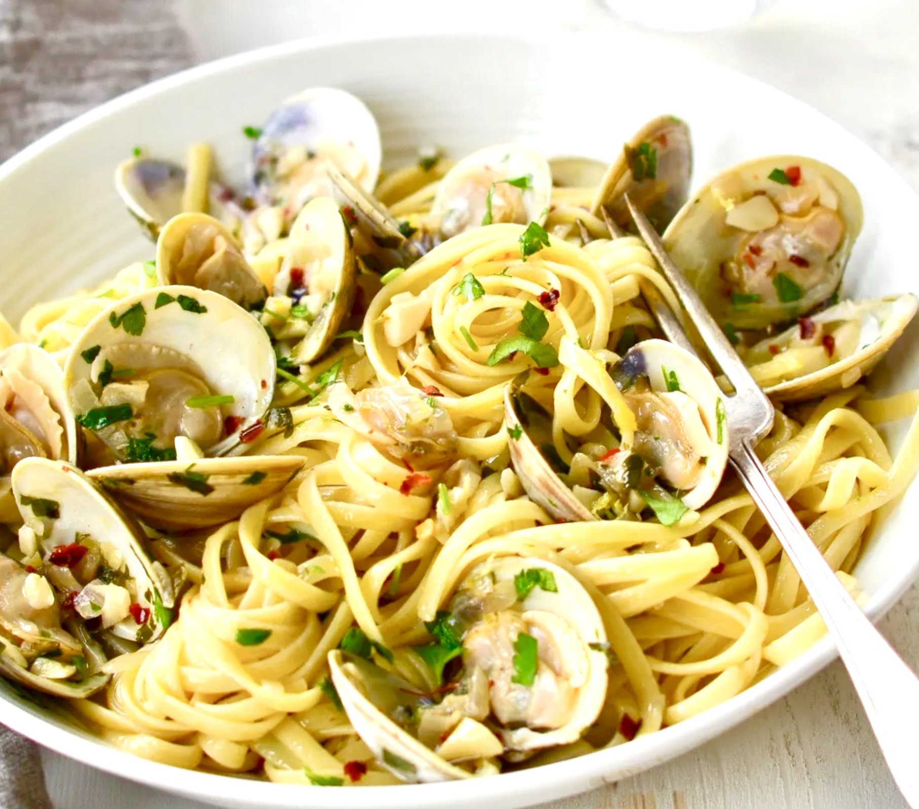 linguine-with-clams.jpeg