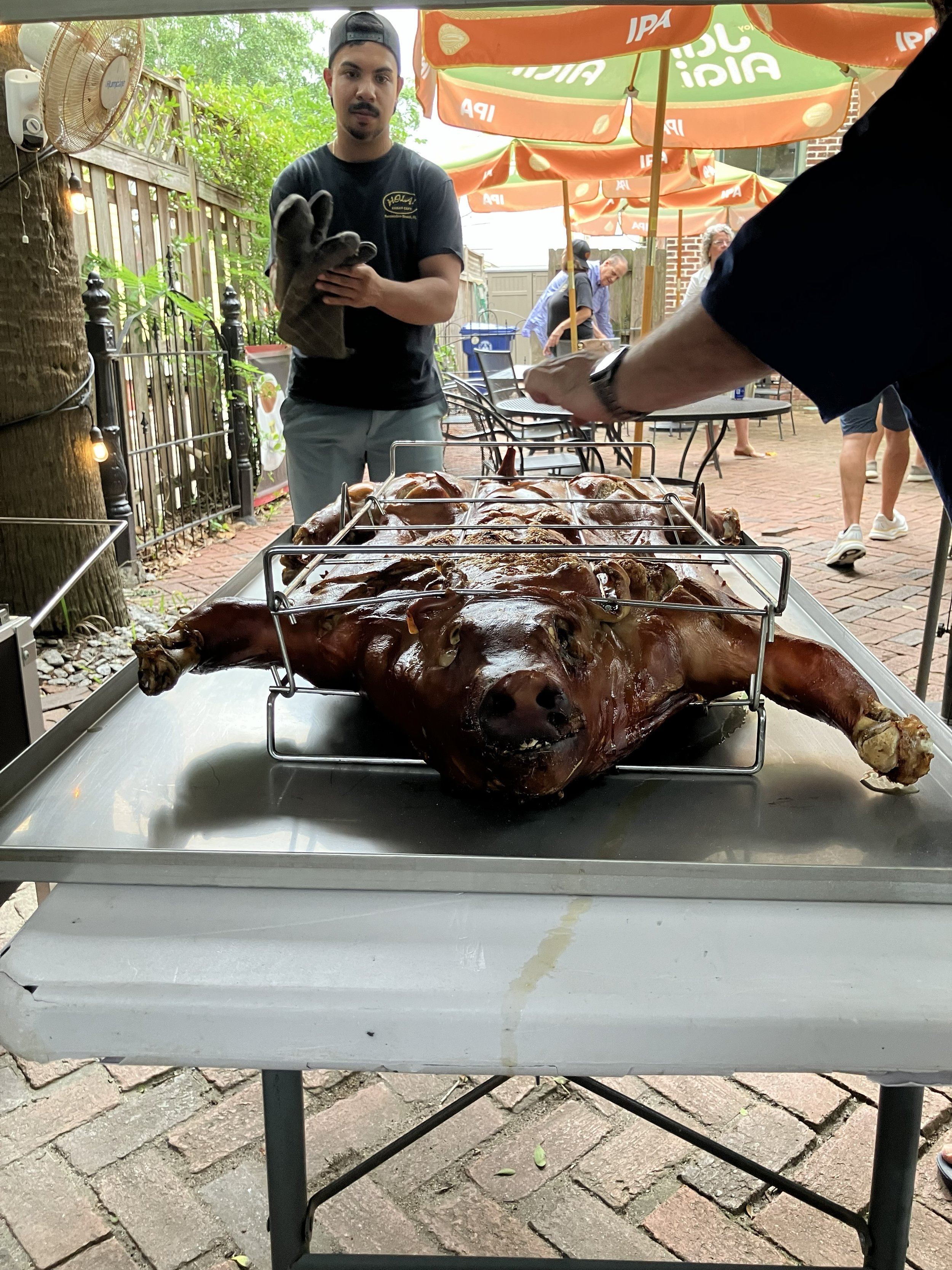 whole-pig-roast-catering-hola-cuban-cafe-fernandina-beach.jpg