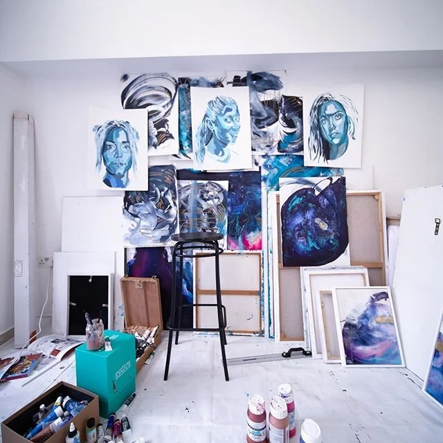 Studio vibes. Surrounded by strong women 🙌 .
.
.
.
.
#artcommunity #artshow #artshowlondon #artinlondon #artstudiosetup #arttherapy #abstractartist #artlondon #londonbasedartist #artshelp #helenajay #emergingart #femaleartist