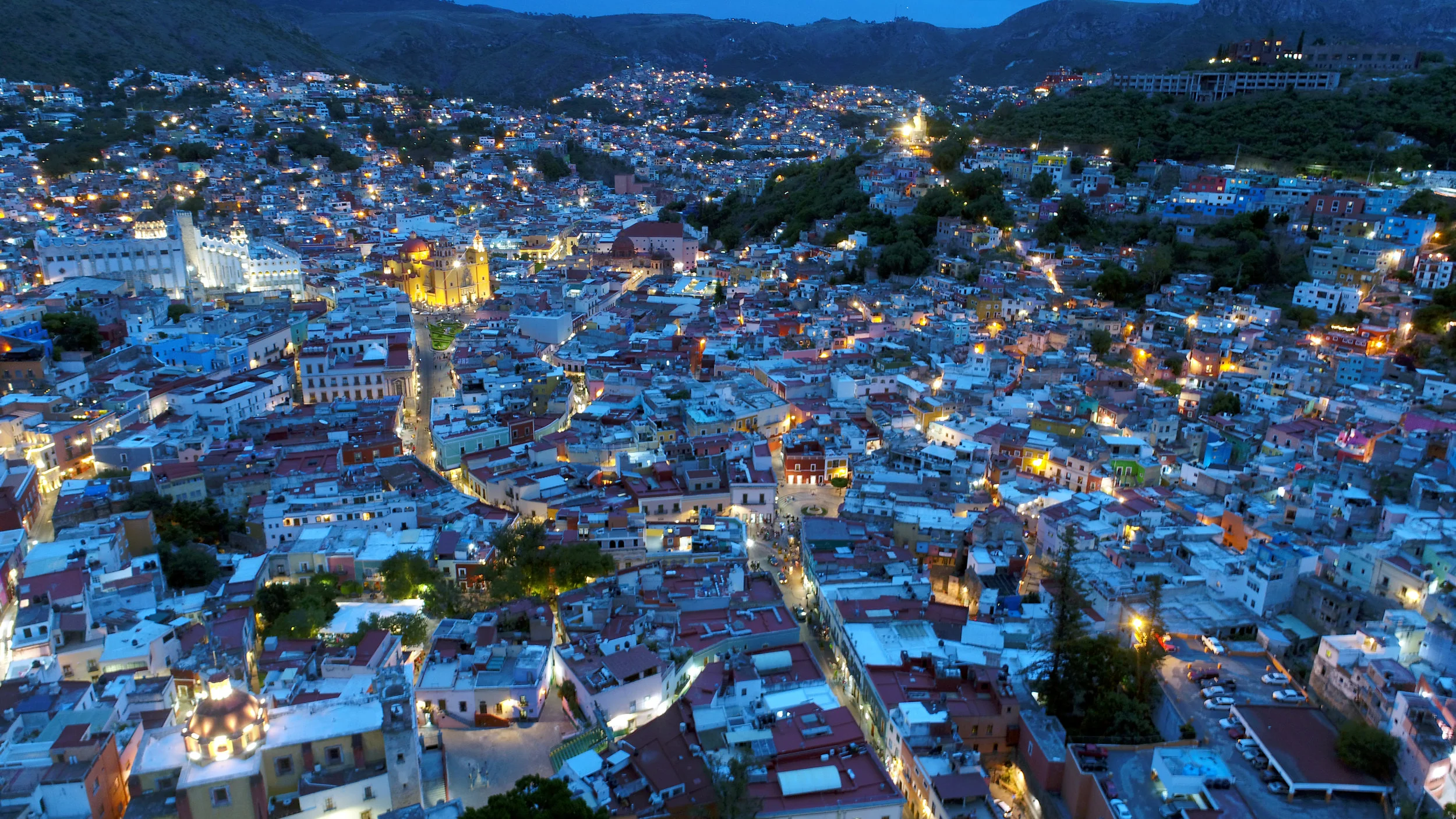 Guanajuato night.jpg