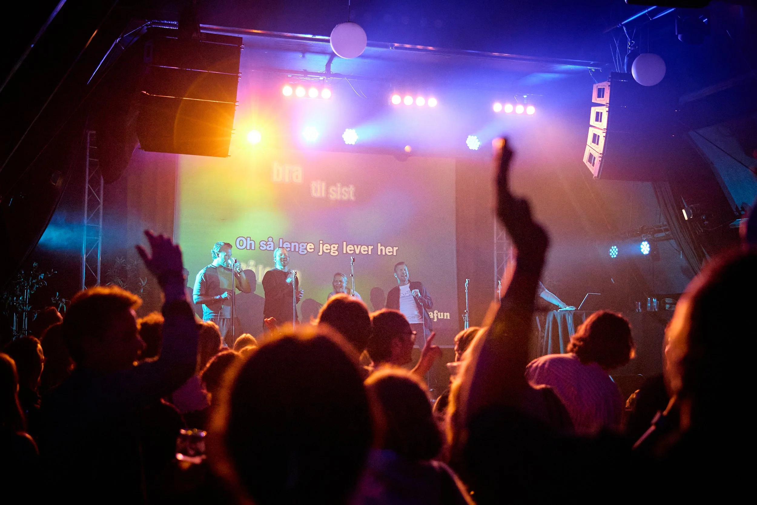 2_NORAS_MEGAKARAOKE_BR58529_FotoHelgeBrekke.jpg