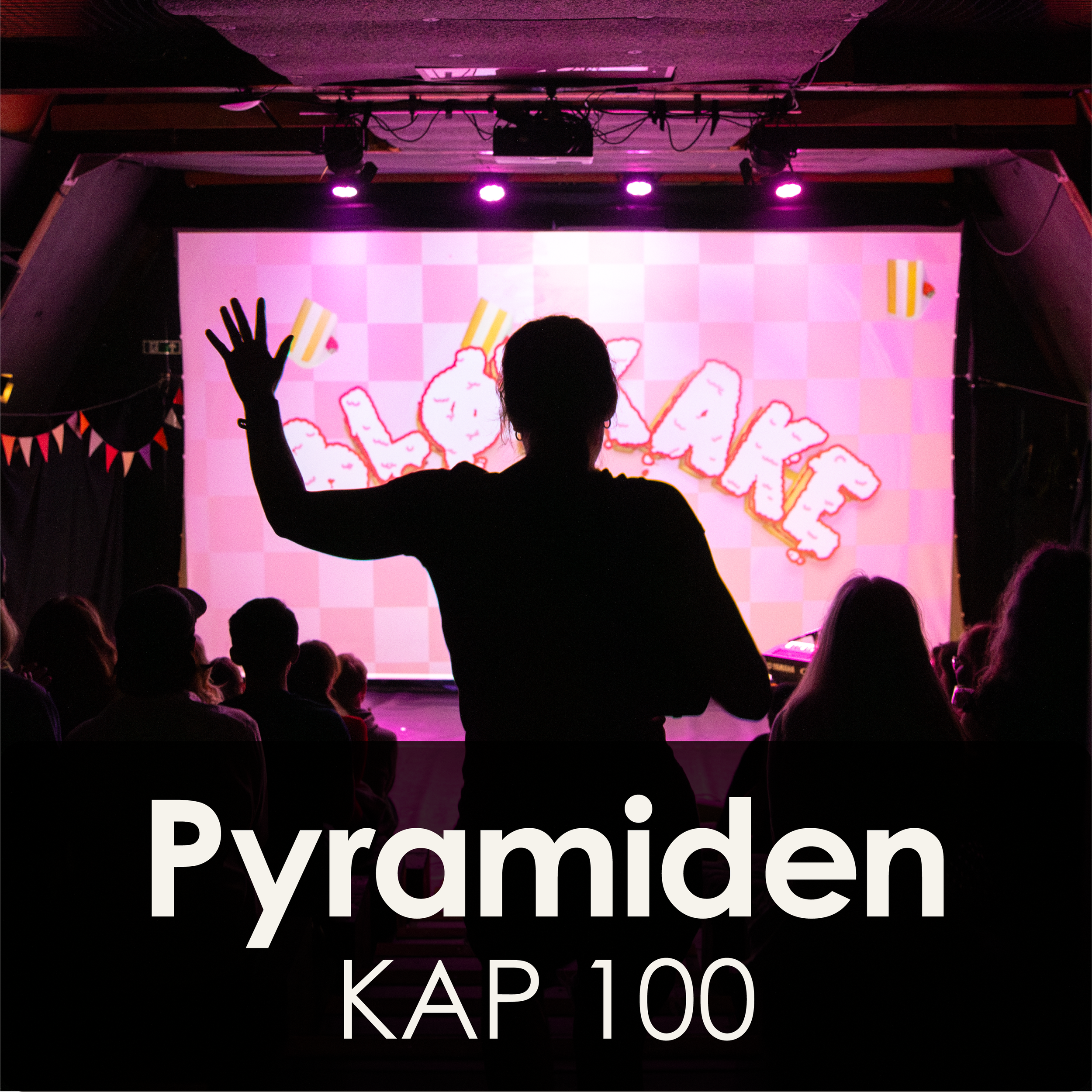 Pyramiden amfi makskapasitet 100