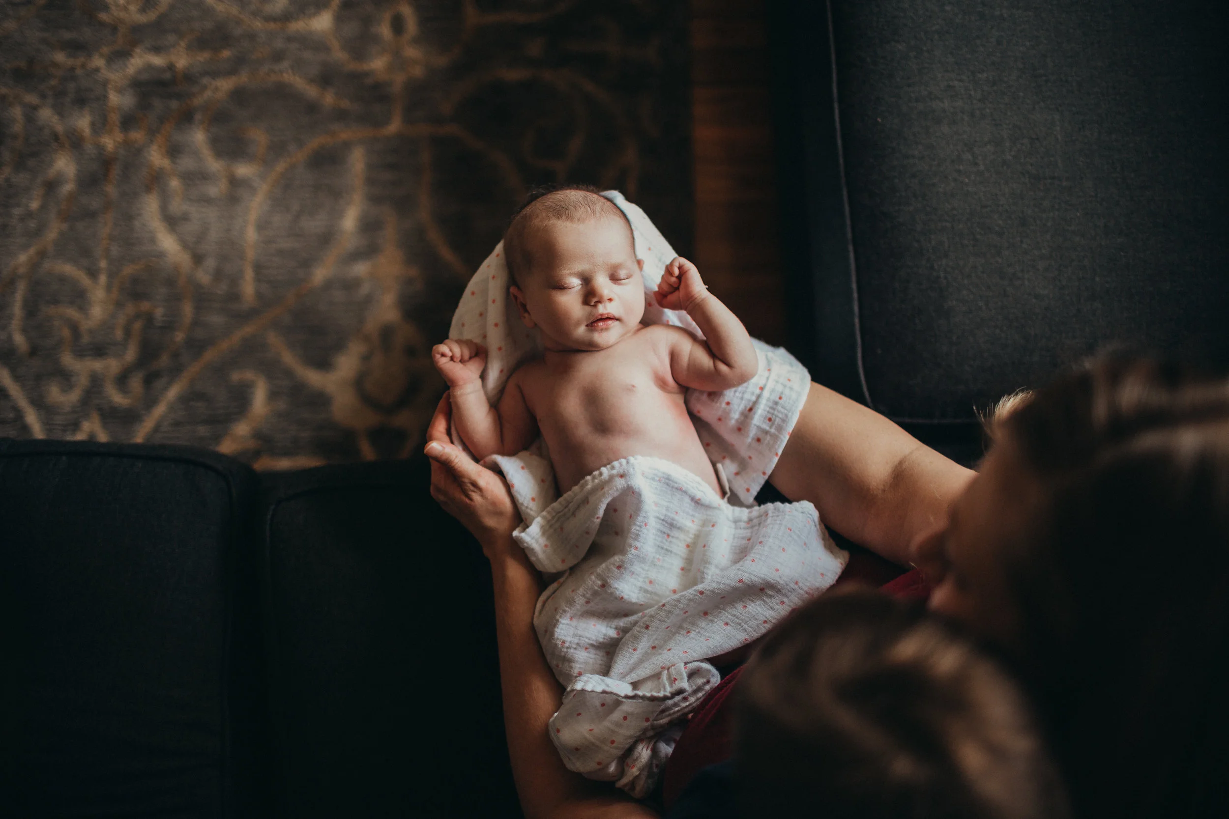 JordynLNewborn_200.jpg