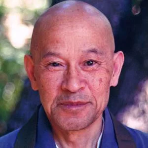 SuzukiPortraitweb-300x300.jpg
