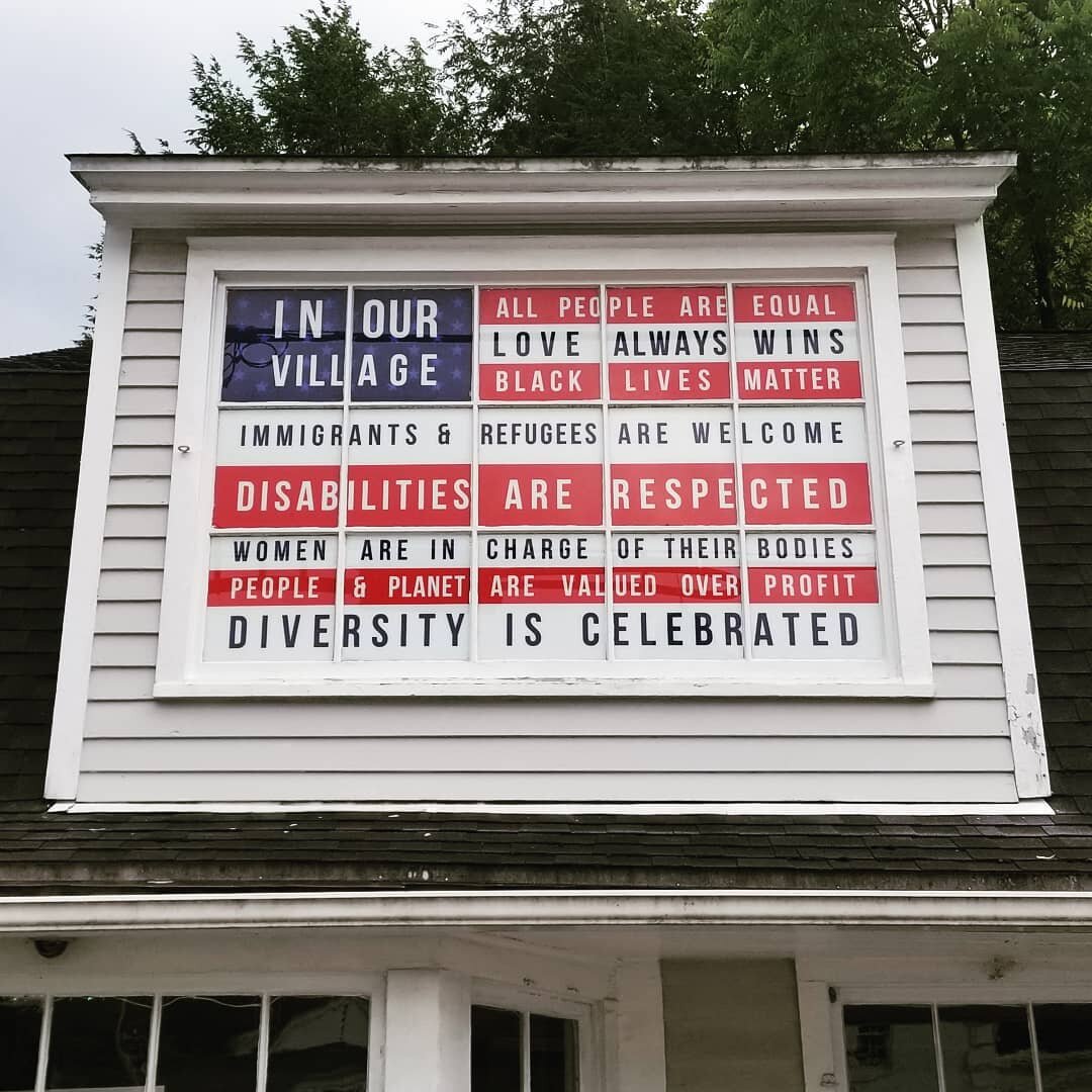 A place to celebrate! ❤️🐶🌿🌍
.
.
.
.
.
.
.
.
.
.
.
.
.
#woodstock 
#peace 
#artworld 
#art
#americanflag
#diversity 
#love 
#hudsonvalleyart 
#hudsonvalleyartist 
#newyorklife 
#woodstockny 
#freedom