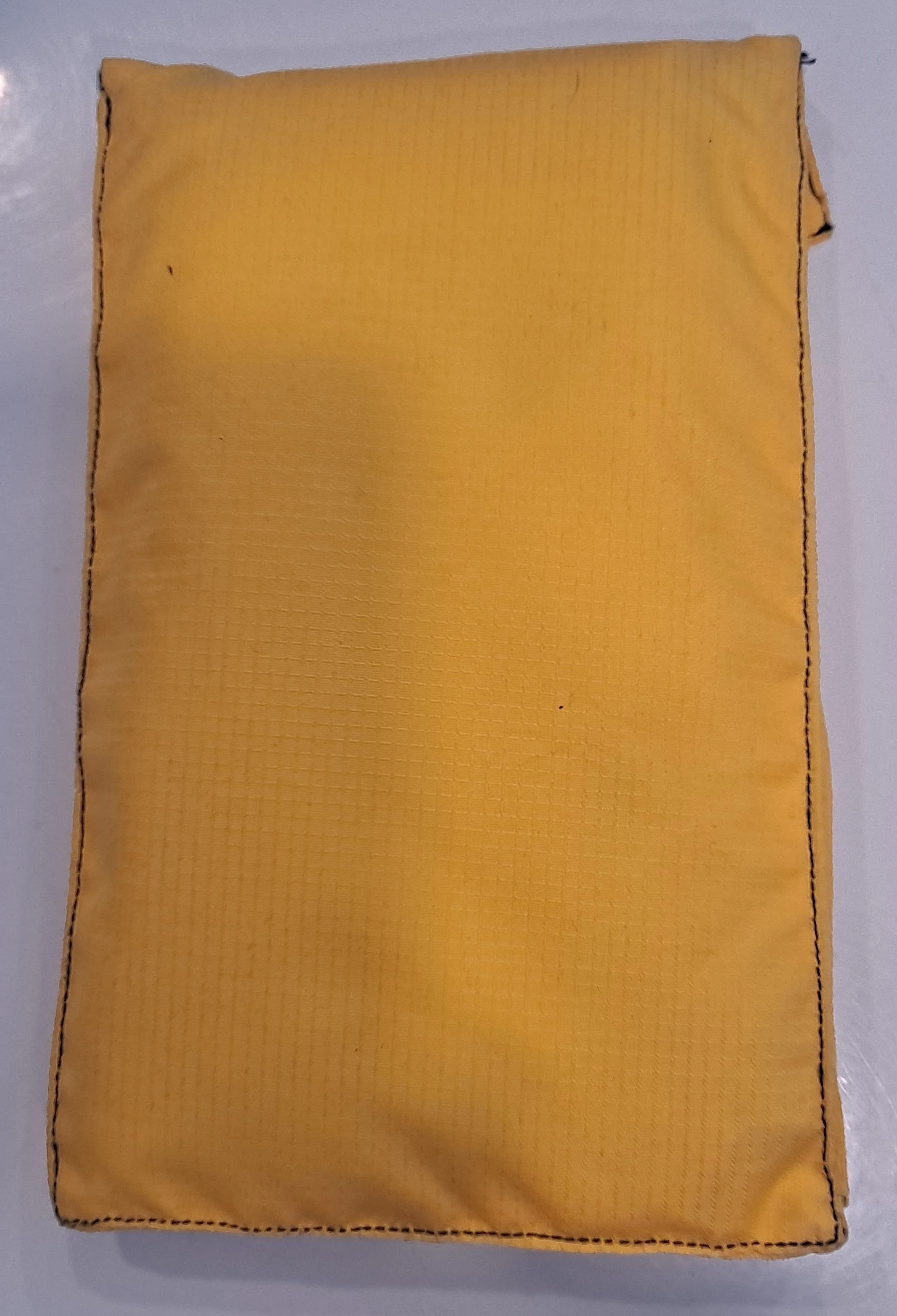 Phonebag Back.jpg