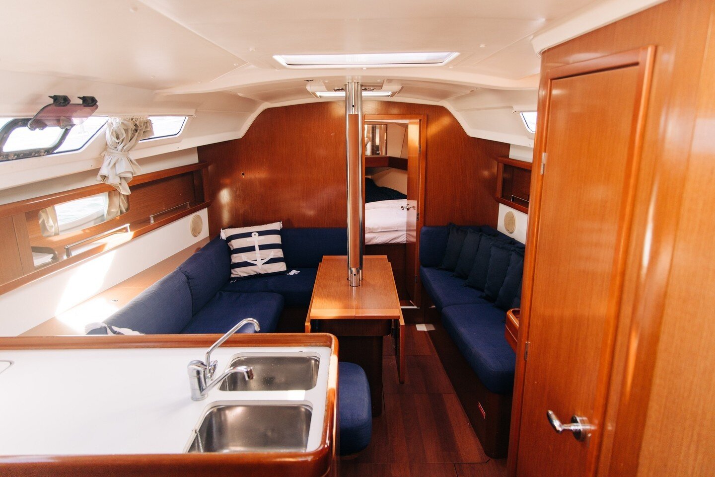 Having fully self-contained yachts equipped with amenities such as cotton linen, towels, a galley kitchen, and a bathroom onboard certainly enhances the experience of an Overnight Yacht Stay. It allows for a comfortable and convenient stay, ensuring 