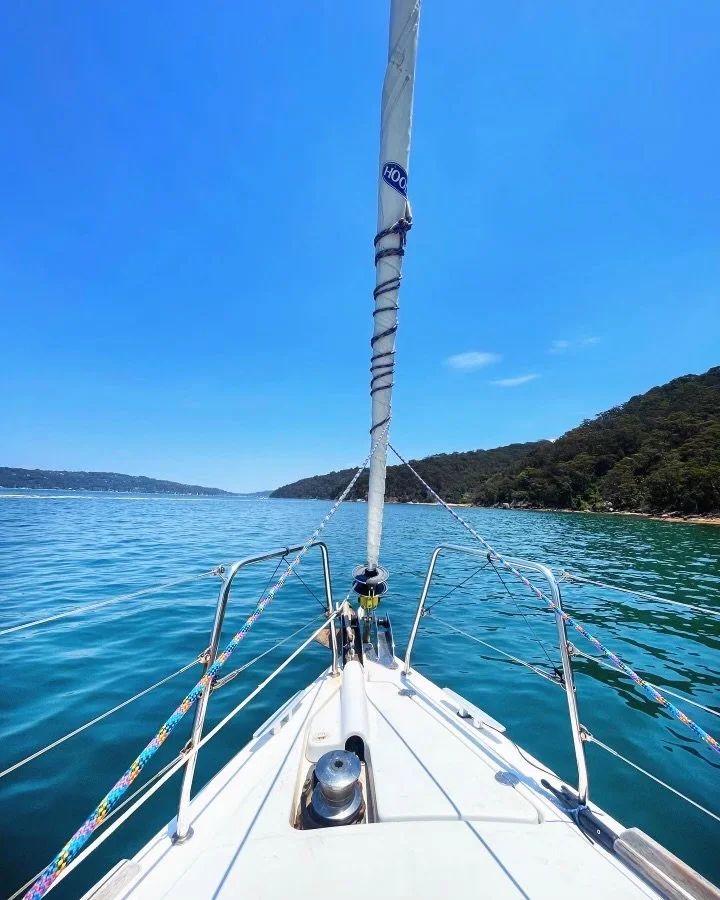 foredeck cruising .jpg