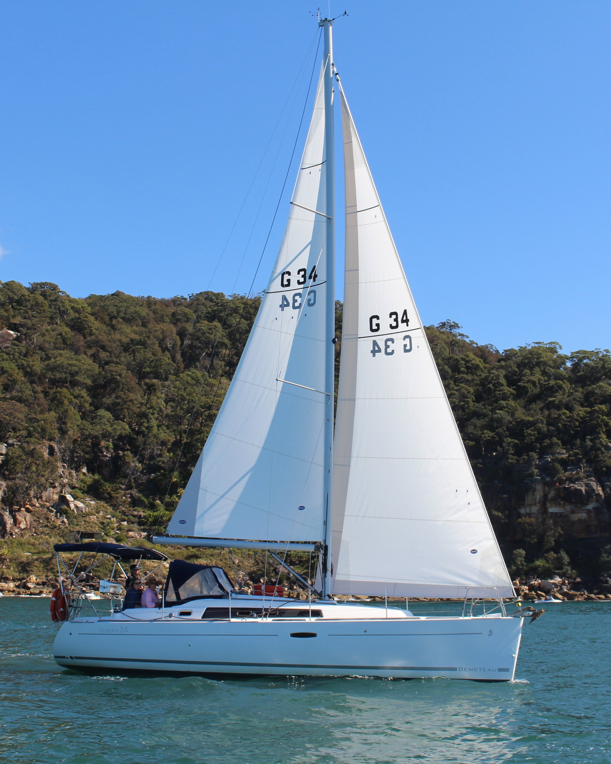 Yacht_Sailing.jpg