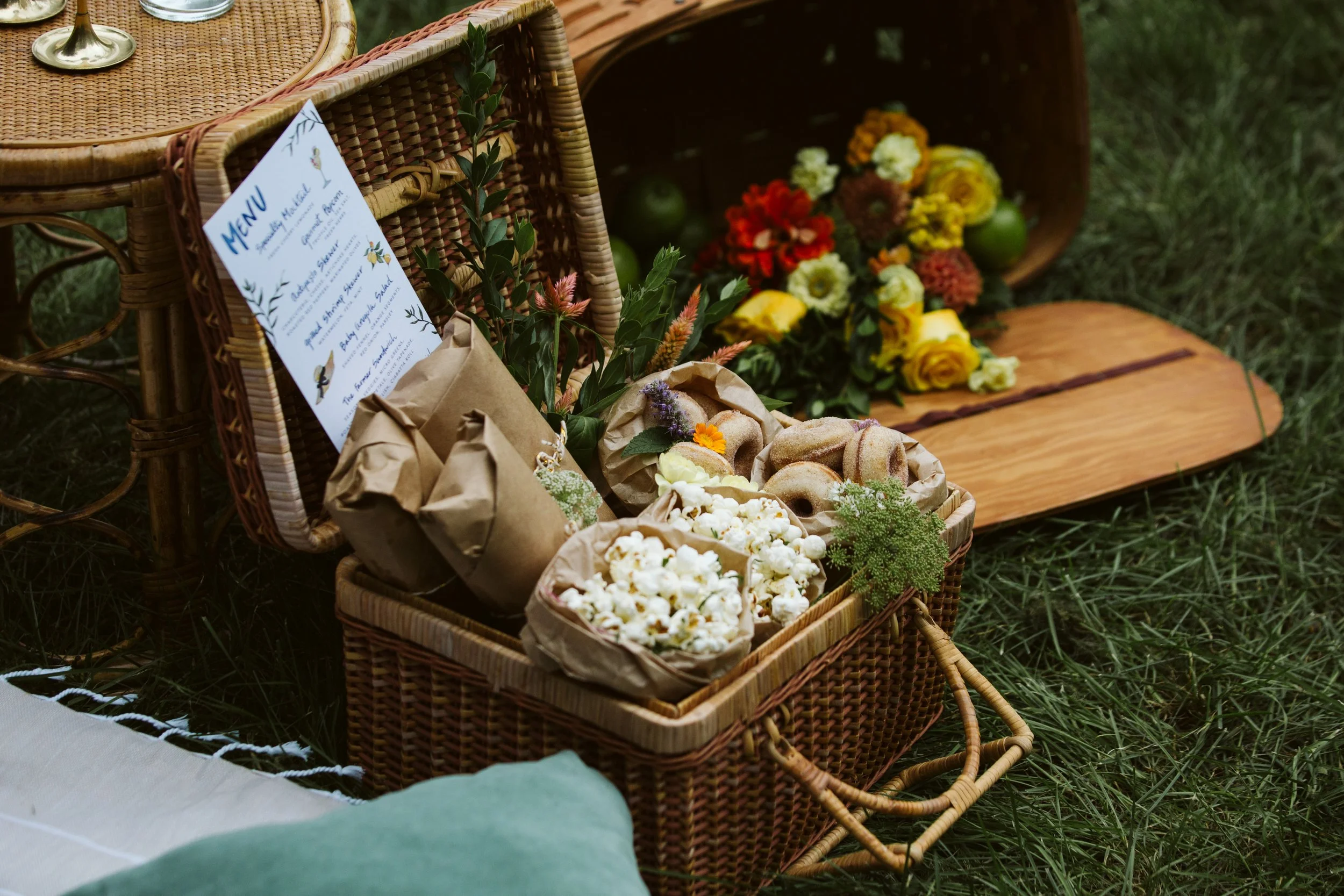 J &amp; J - Backyard Picnic Style Wedding Shoot