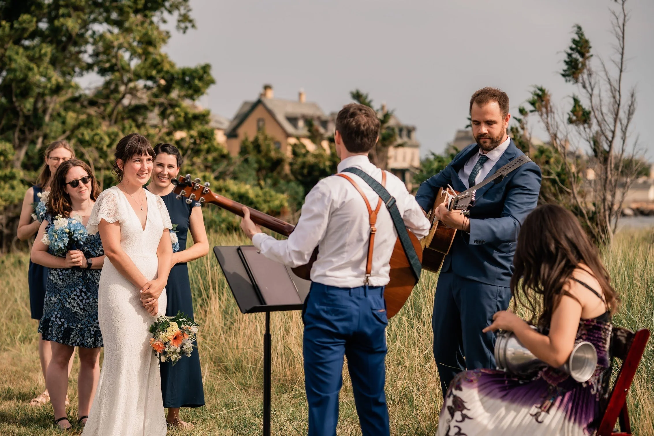 unique-ceremony-ideas-for-your-intimate-wedding-small-shindigs