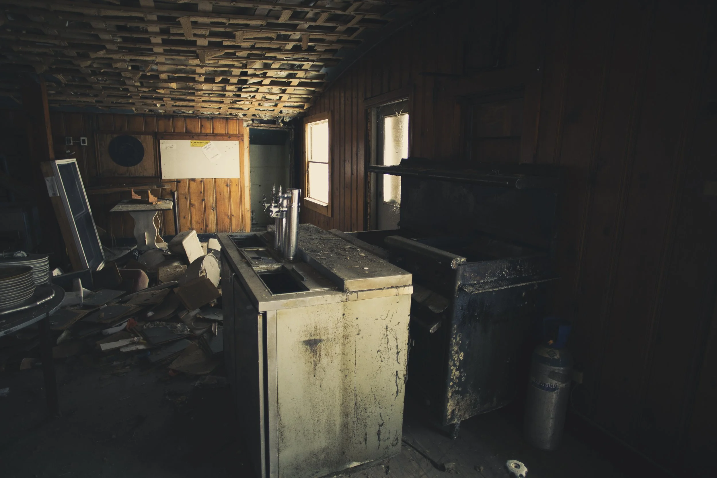 Log Cabin 5January2019-1.jpg