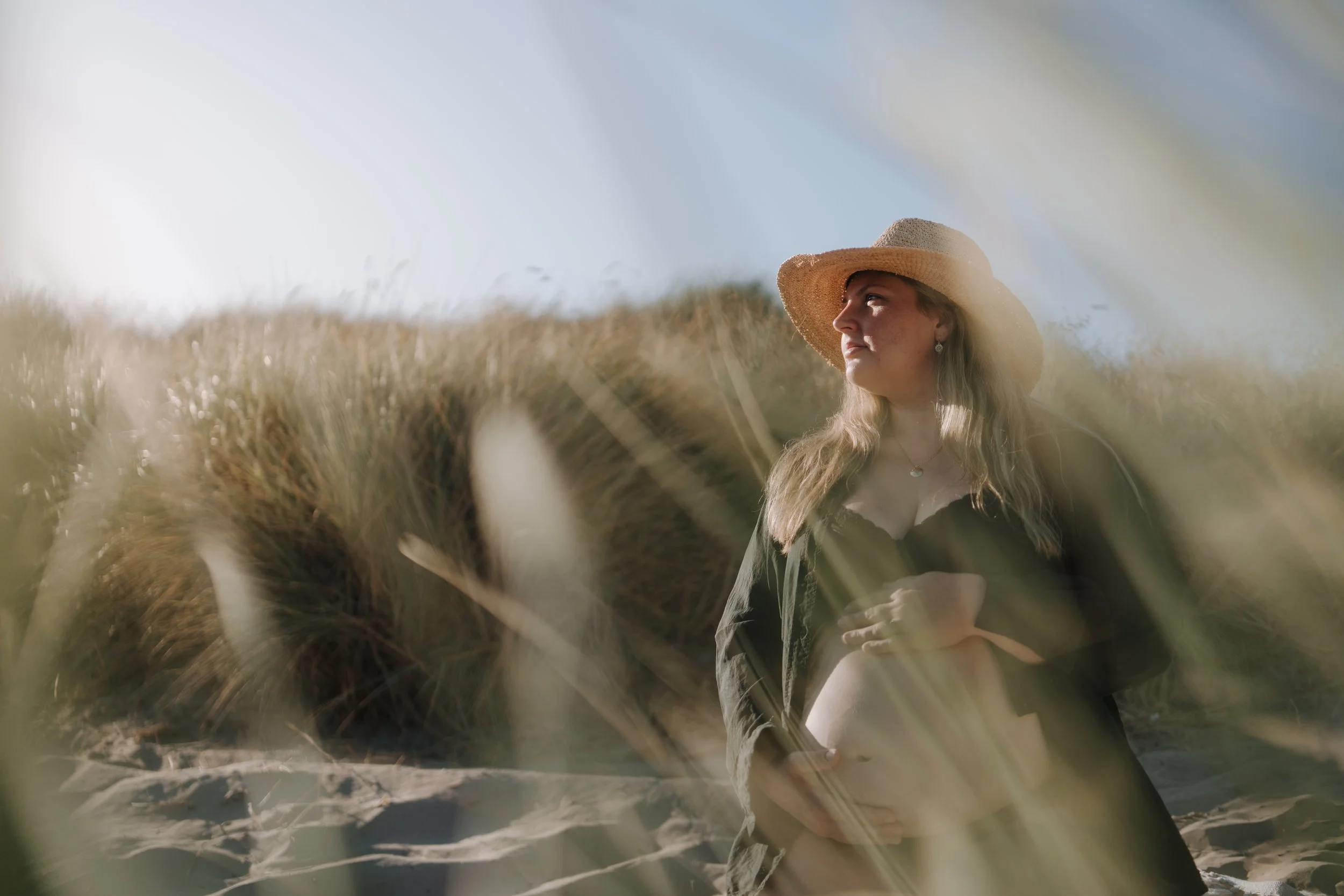 Kayleigh and Matt Maternity-46.JPG