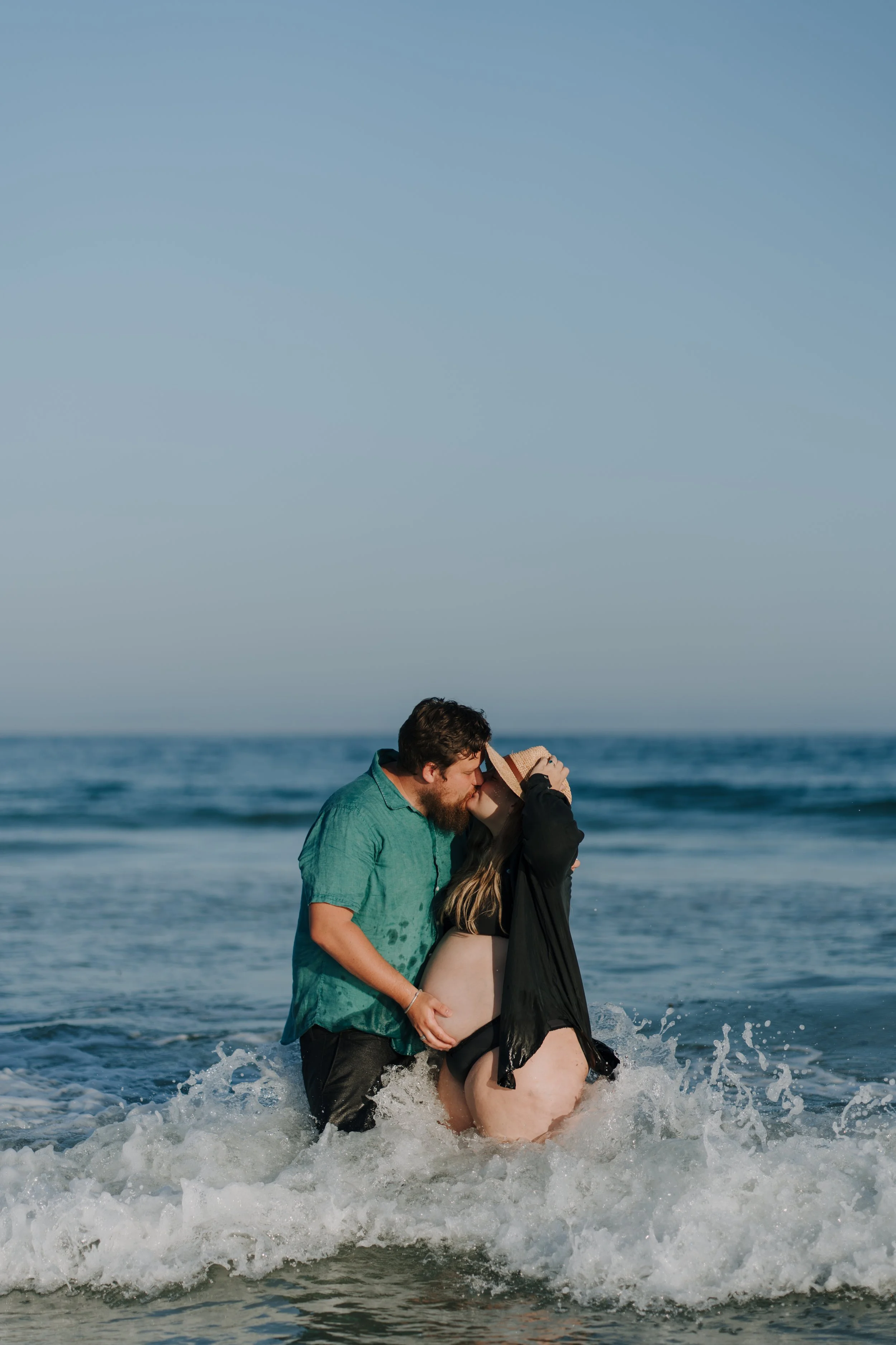 Kayleigh and Matt Maternity-102.JPG