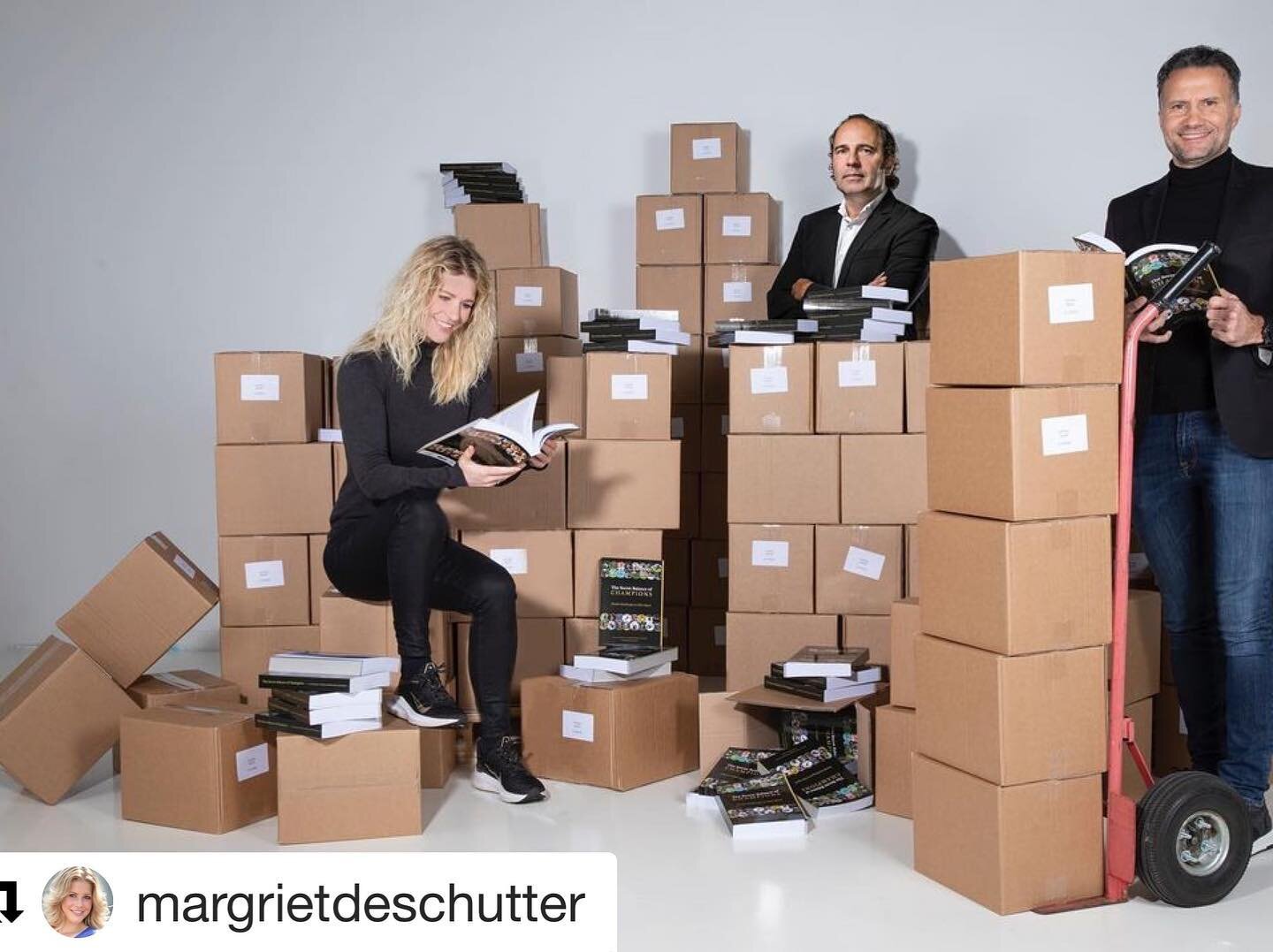 Vandaag de lancering van interessante interviews over de andere kant van topsport.... 👉🏼 link in de bio van @margrietdeschutter
##Repost @margrietdeschutter with @get_repost
・・・
Tomorrow is the day! We are going to release our book &ldquo;The @secr