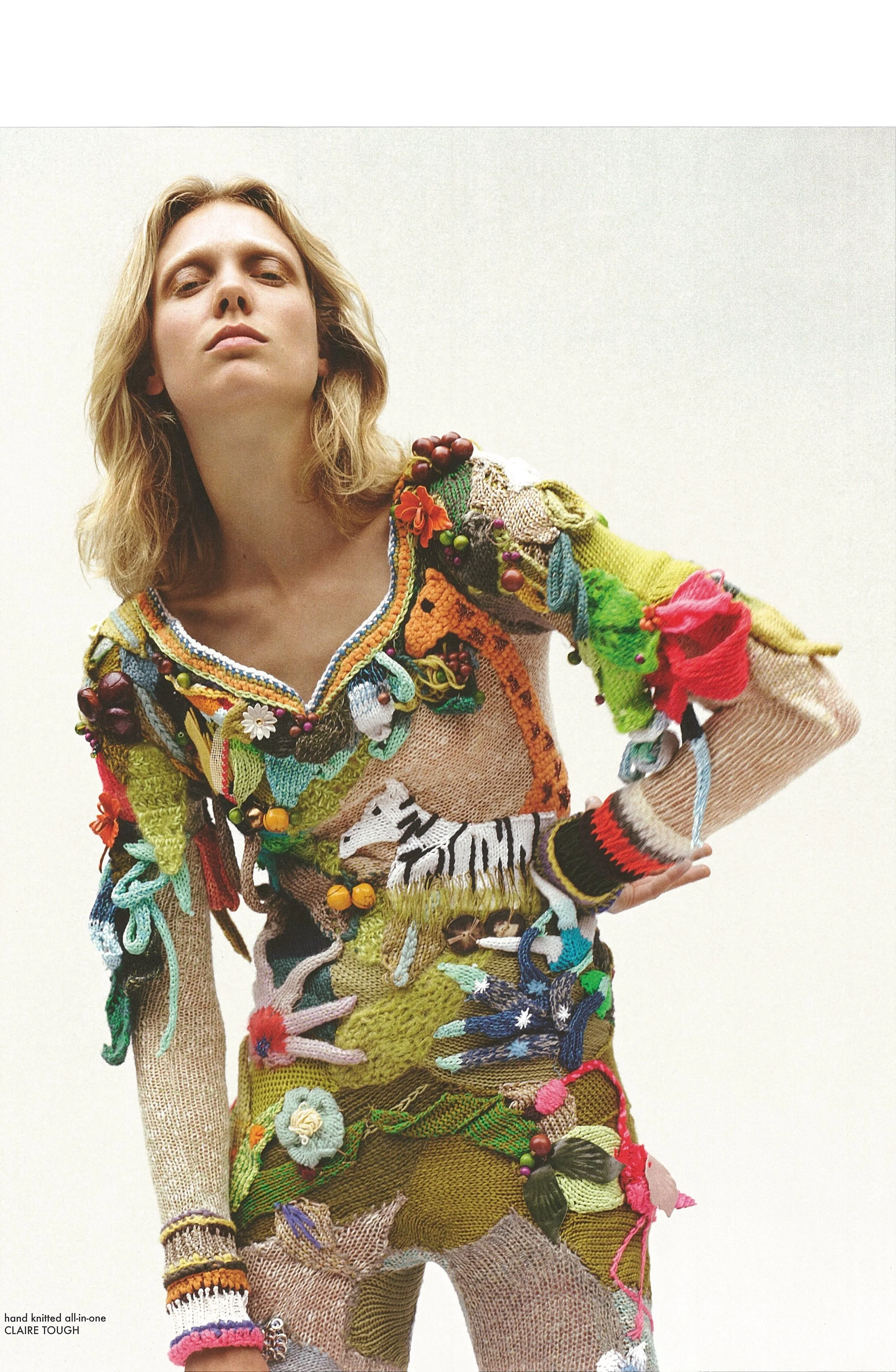 COLOUR 300 JPEG_002_p4.jpg