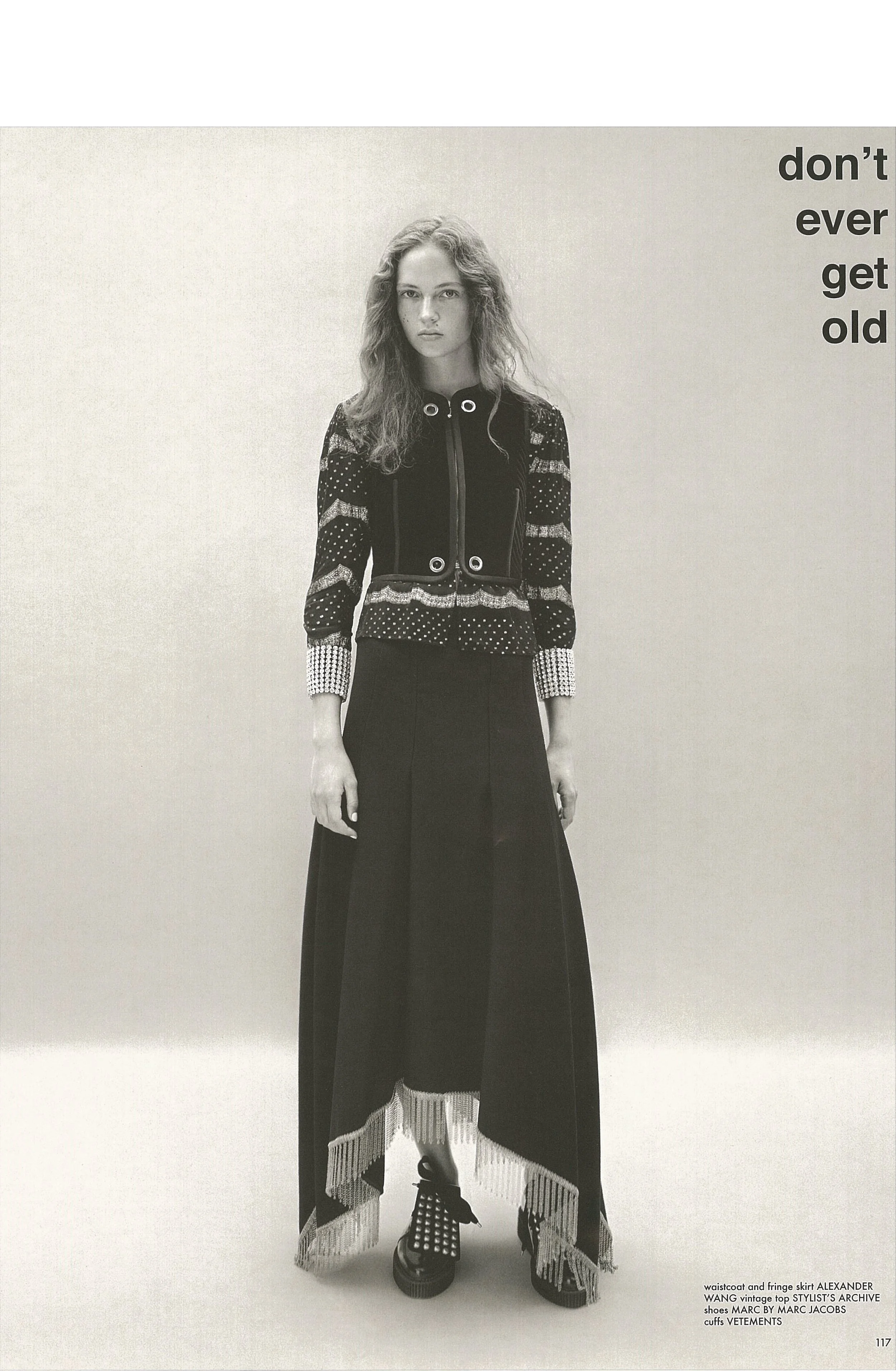 COLOUR 300 JPEG_002_p18.jpg