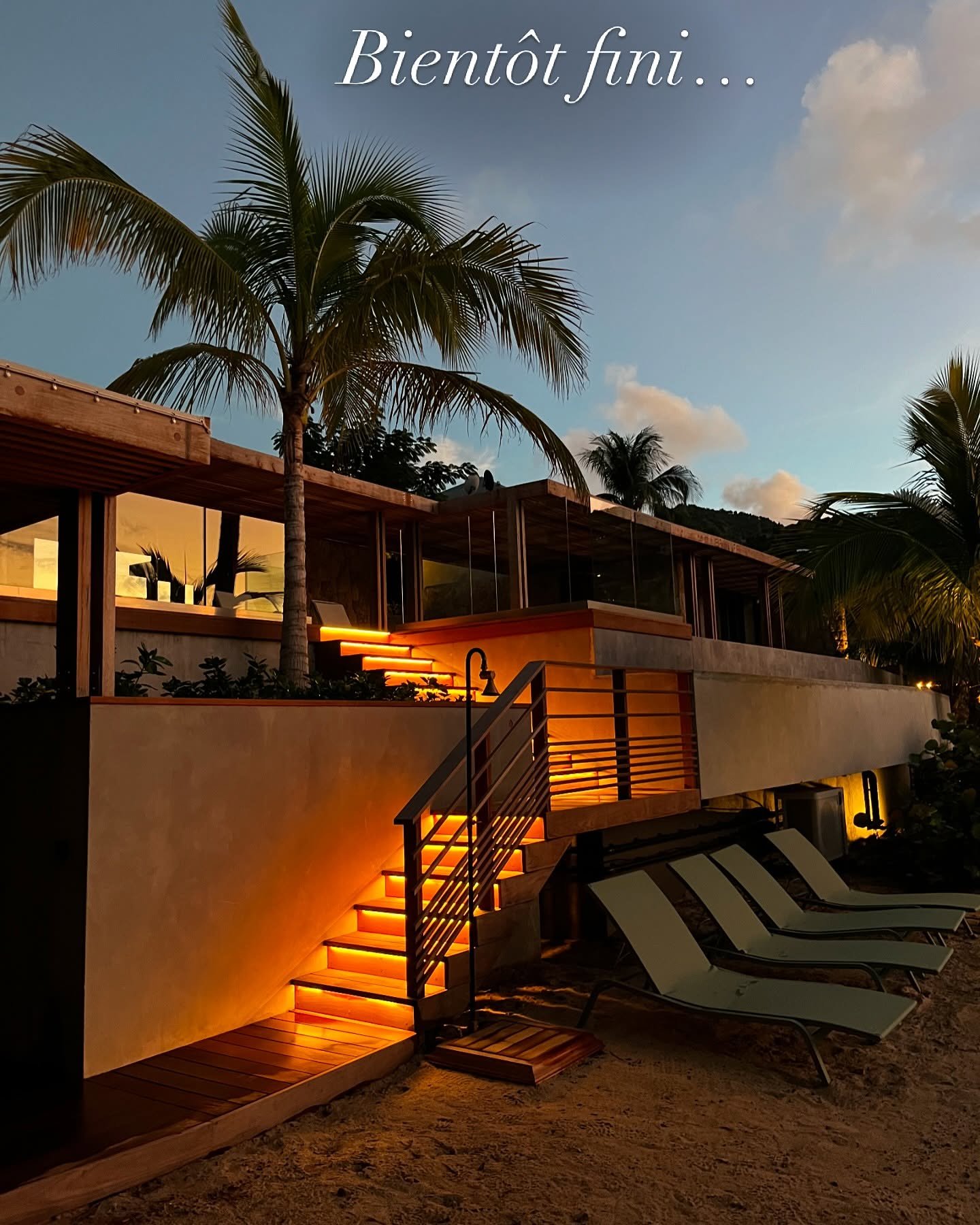 #modernarchitect #nicolasgessatarchitecture
#archi
#architecture
#tropique
#antilles
#archilovers
#art
#architecture
#archydaily
#SaintBarth #saintbarthelemy #instaarch #architettura #concept #architectedesaintbarth #contempory #maison
#villa
#villao