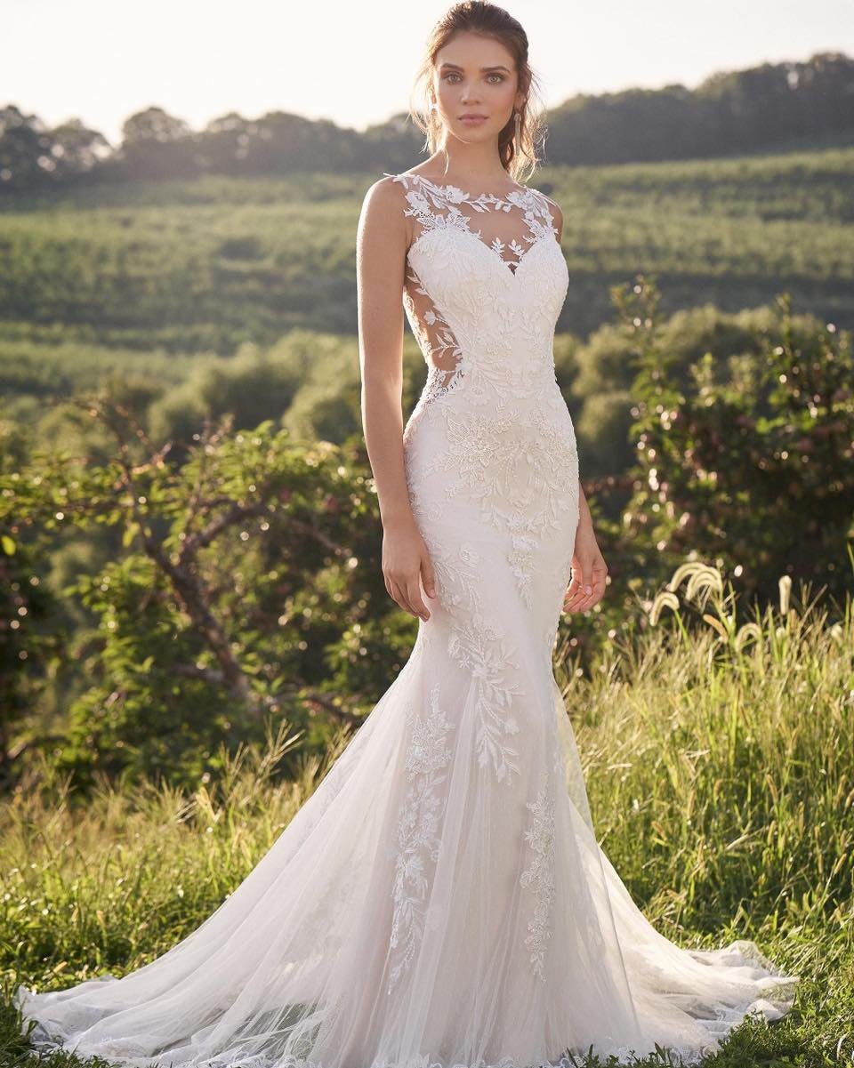 ✨ La robe de vos r&ecirc;ves vous attend ! ✨

Ch&egrave;res futures mari&eacute;es, d&eacute;couvrez Barbara, une robe sir&egrave;ne extraordinaire avec un dos vertigineux, qui sublimera votre silhouette pour le grand jour. Elle est l&rsquo;une de no