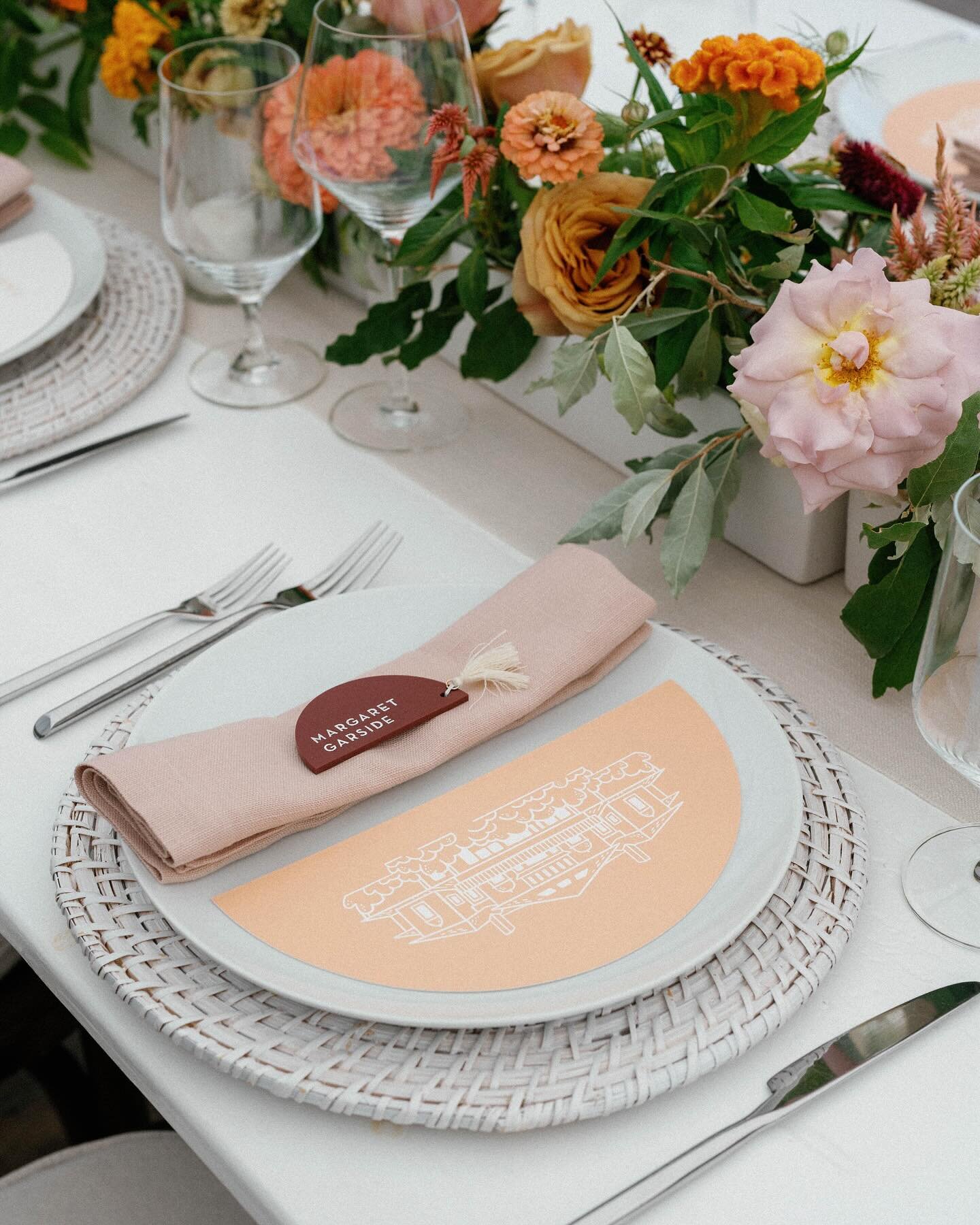 A cohesive design with personal touches is an essential part of a successful event.  At PMP, we take time getting to understand your story and style before presenting you with a plan that brings everything together in arresting fashion.

Photo // @je