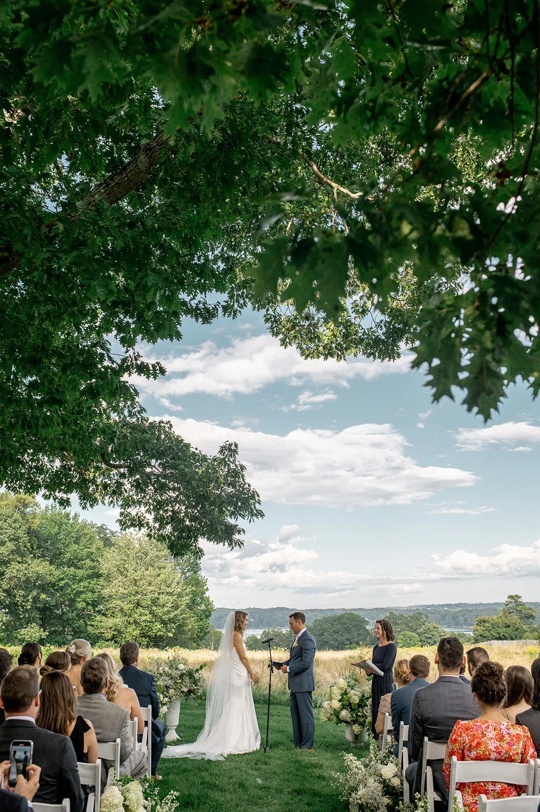 There&rsquo;s something extra special about getting to design a wedding right here in my own hometown of Cumberland. 🤍

Photo // @elizabethladuca 
Catering // @bigtreecatering 
Dessert // @bearbrookbakery 
Entertainment // @wilsonstevensbands 
Flora