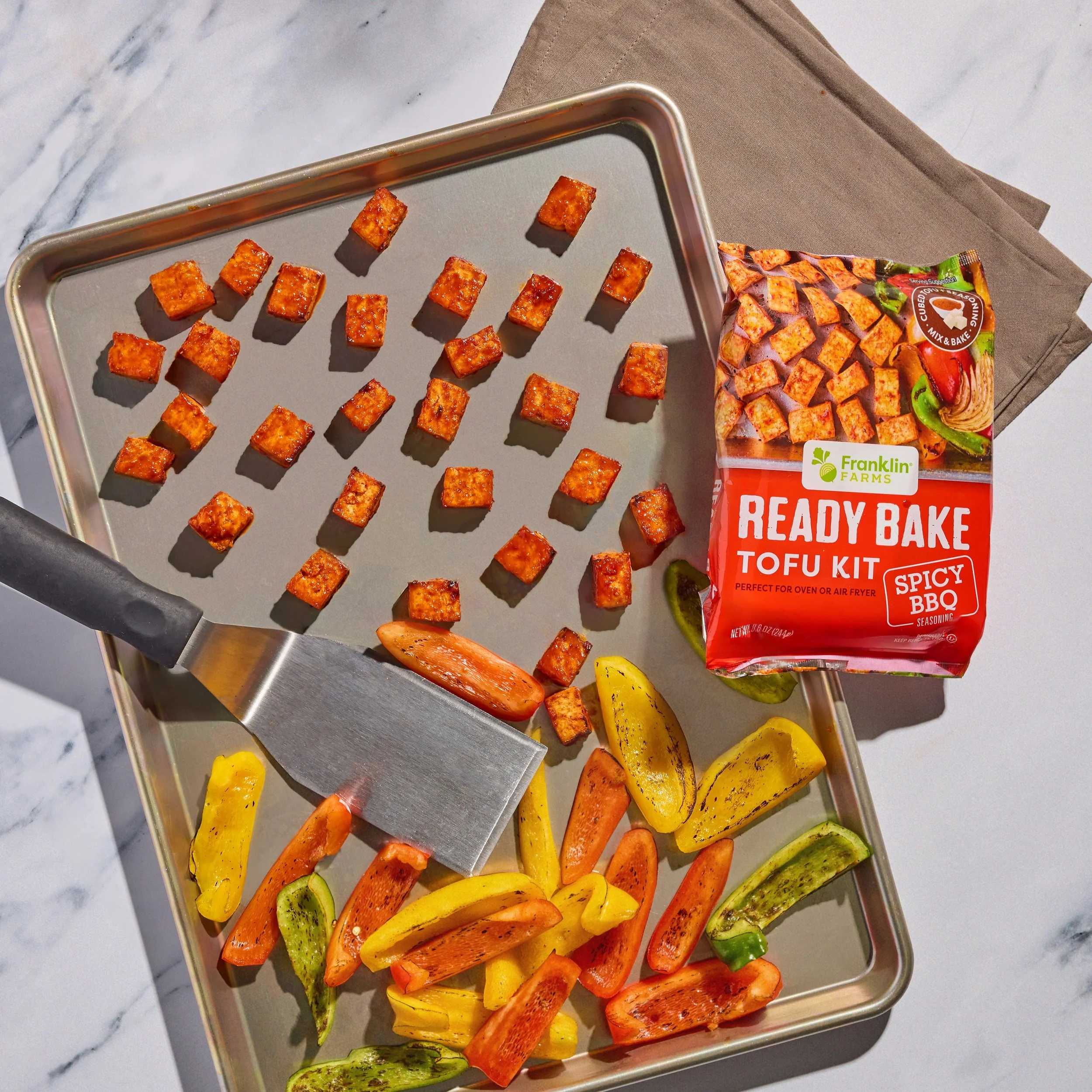 Busy week, easy eats - Ready Bake Tofu Kits to the rescue! ❤️ Link in bio to find a store near you! 

#ReadyBakeTofuKits #PlantBased #Tofu #FranklinFarms #FranklinFarmsFoods