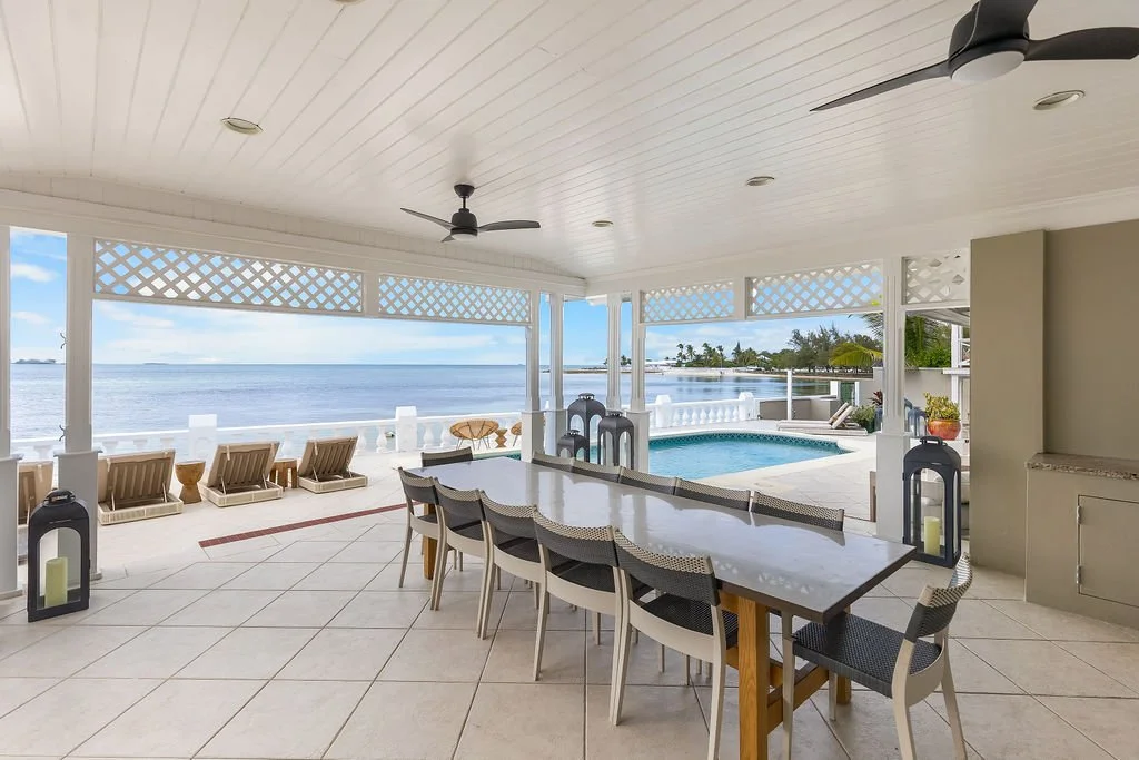 Covered Outdoor Dining