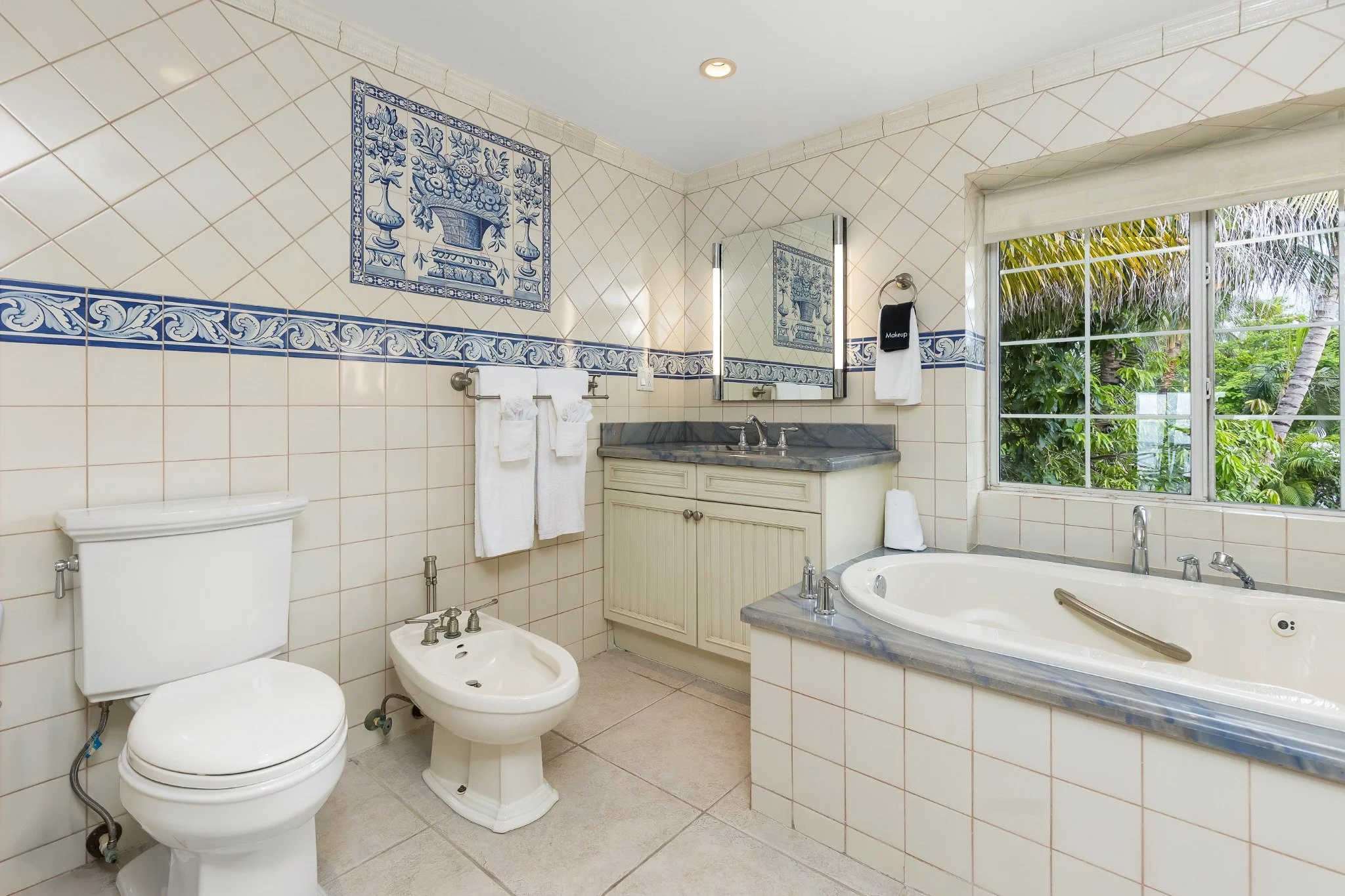 Spacious Main House Bathroom