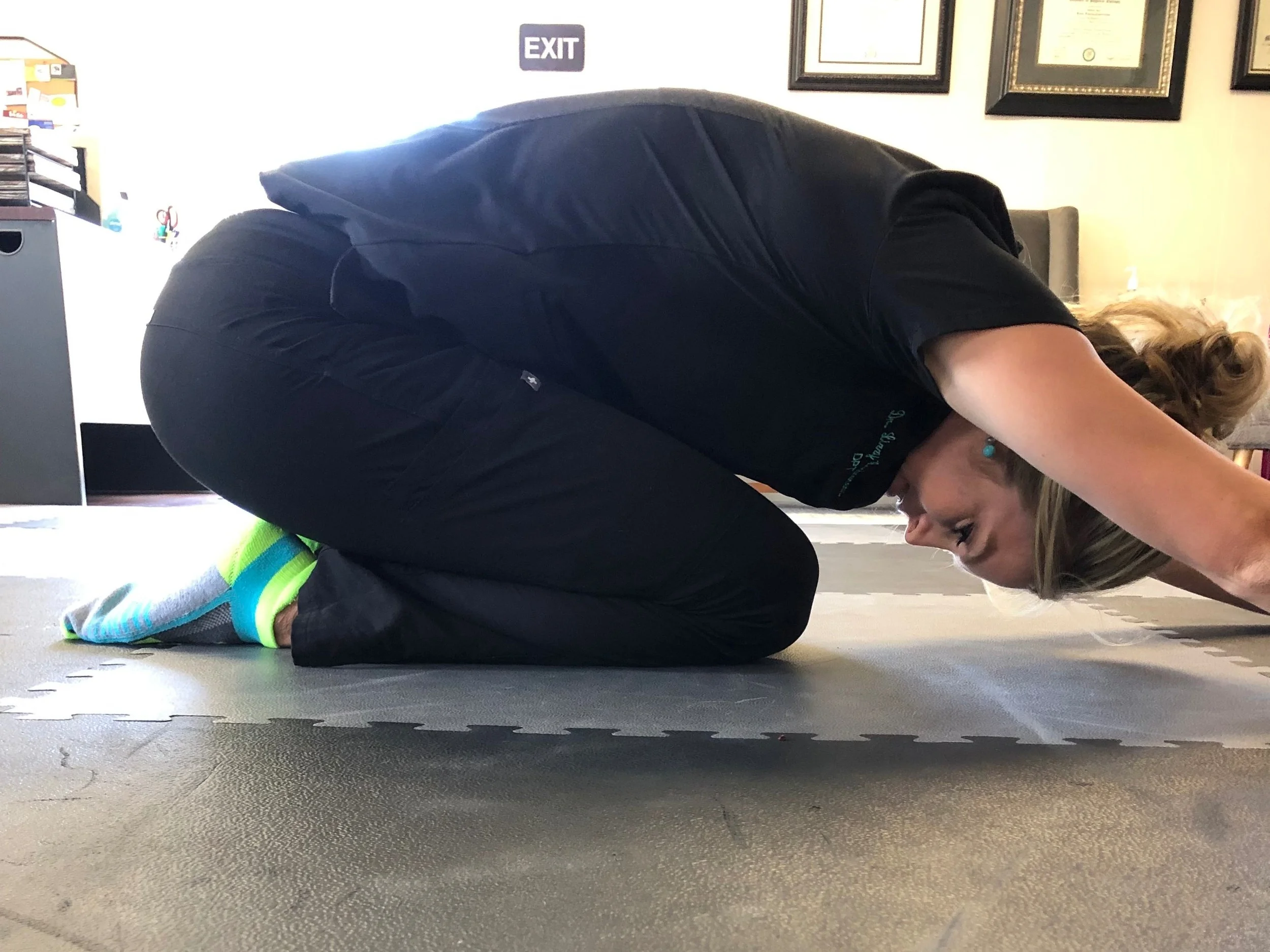 Prayer Stretch with Knee Flexion Focus