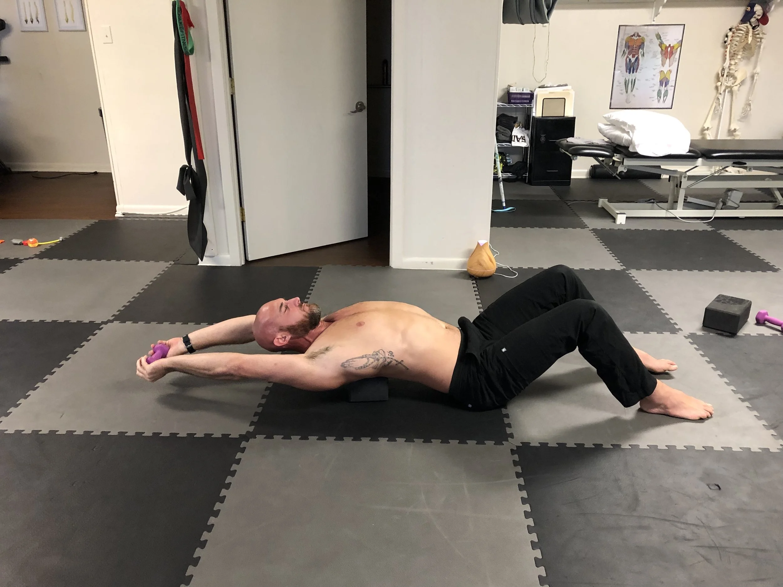Weighted Lats Stretch