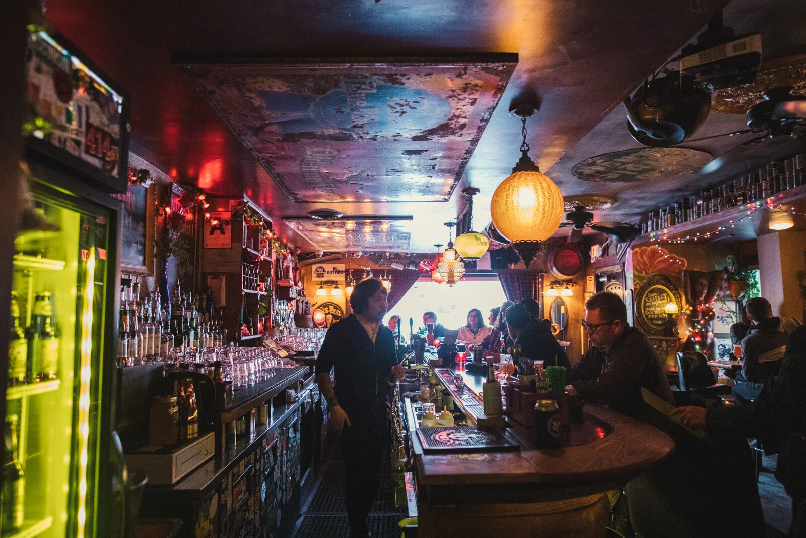 Burnhearts_Folk_House_Kegger_WEB-6.jpg