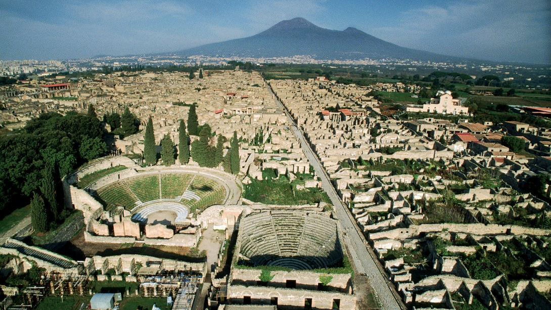 aerial pompeii.jpg