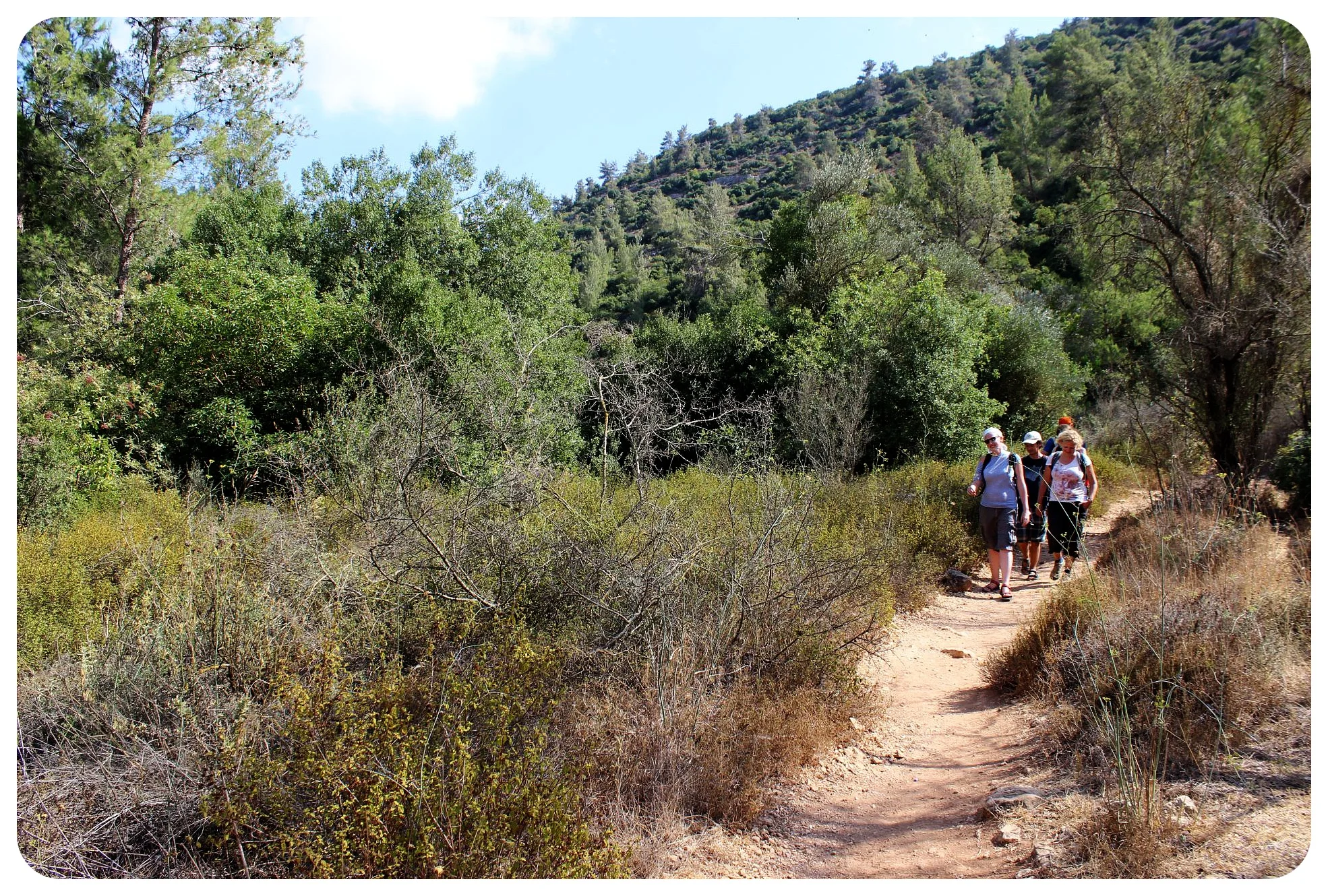 hiking israel.jpg