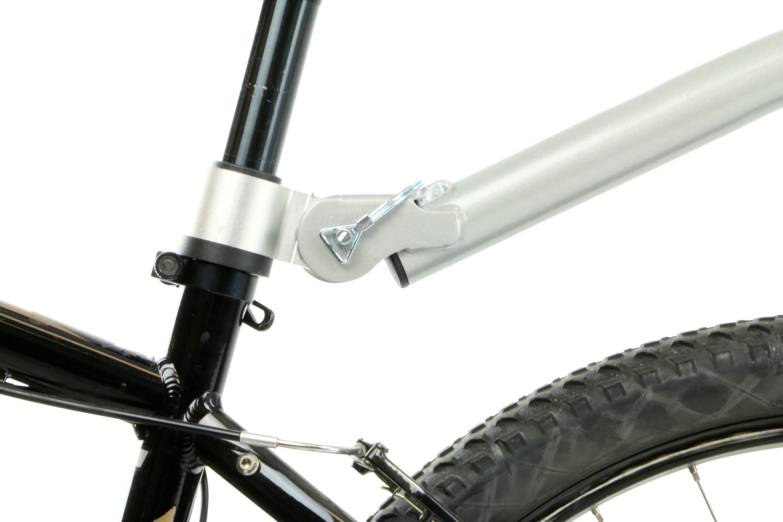 5-Weehoo-Bike-Trailer-Hitch-and-Receiver.jpg